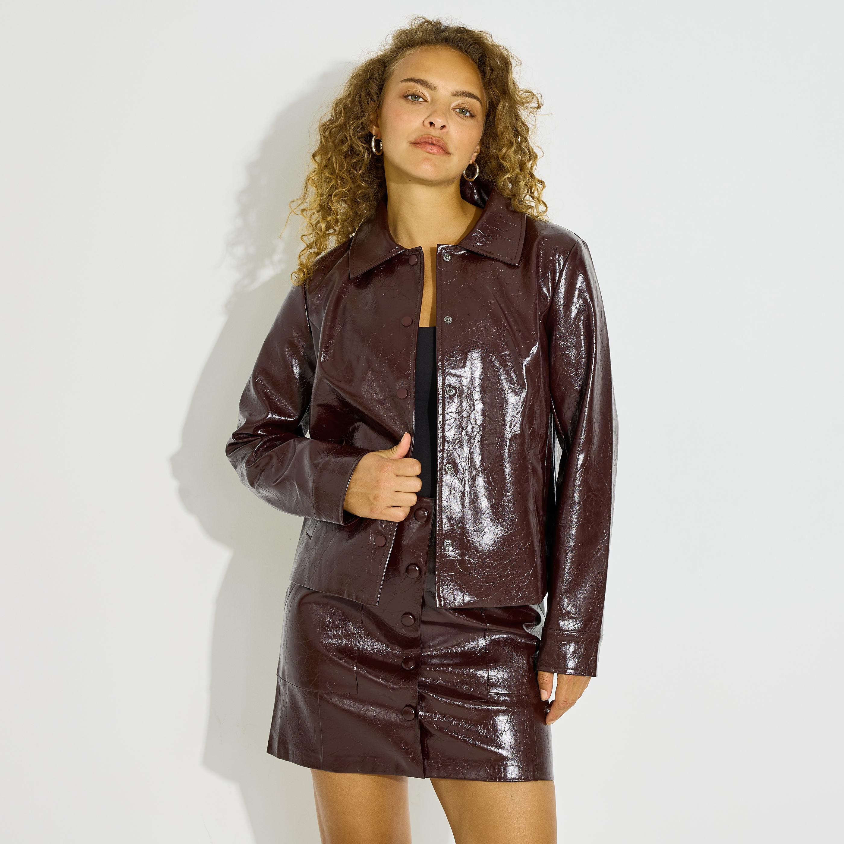 Blouson effet verni femme