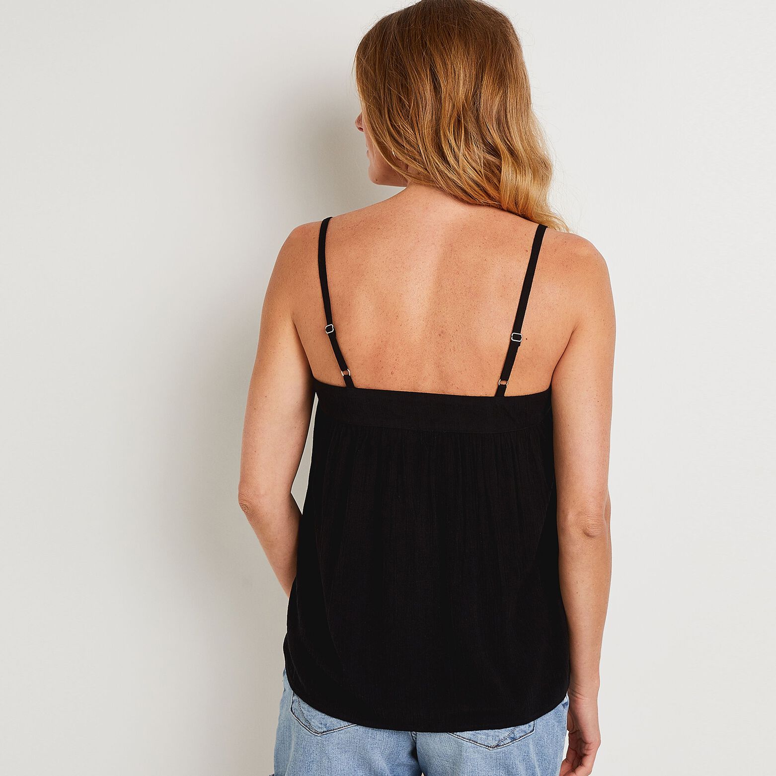 Débardeur brodé femme