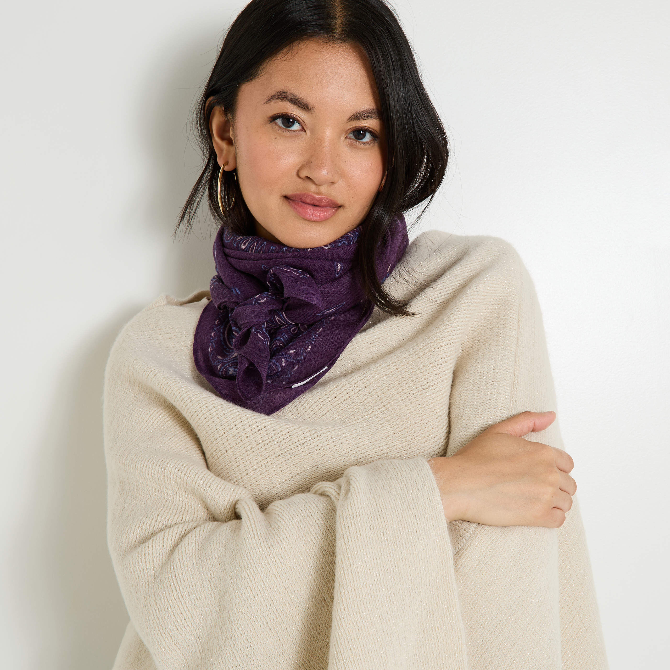 Foulard carr&eacute; voile de laine femme