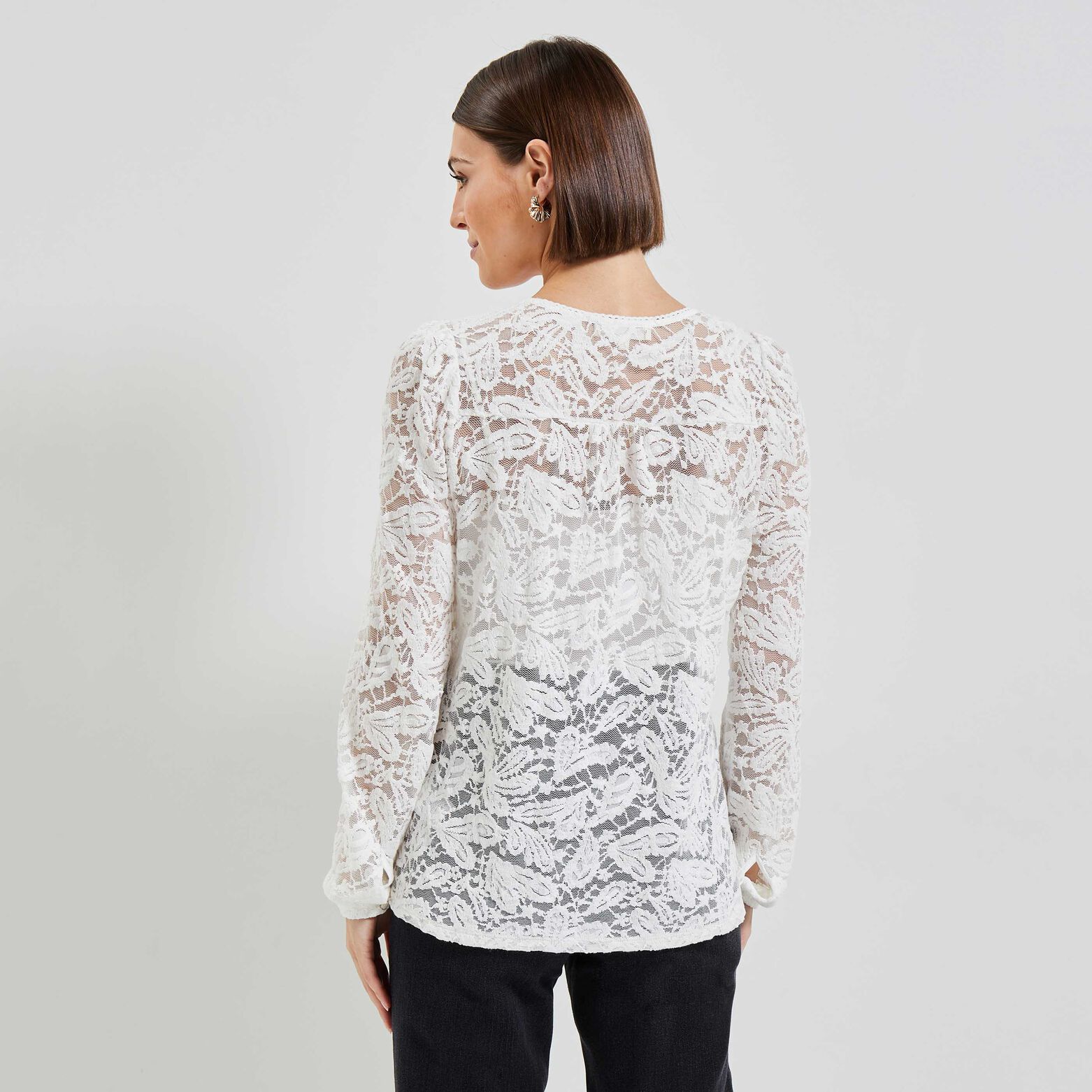 Chemise légère dentelle femme