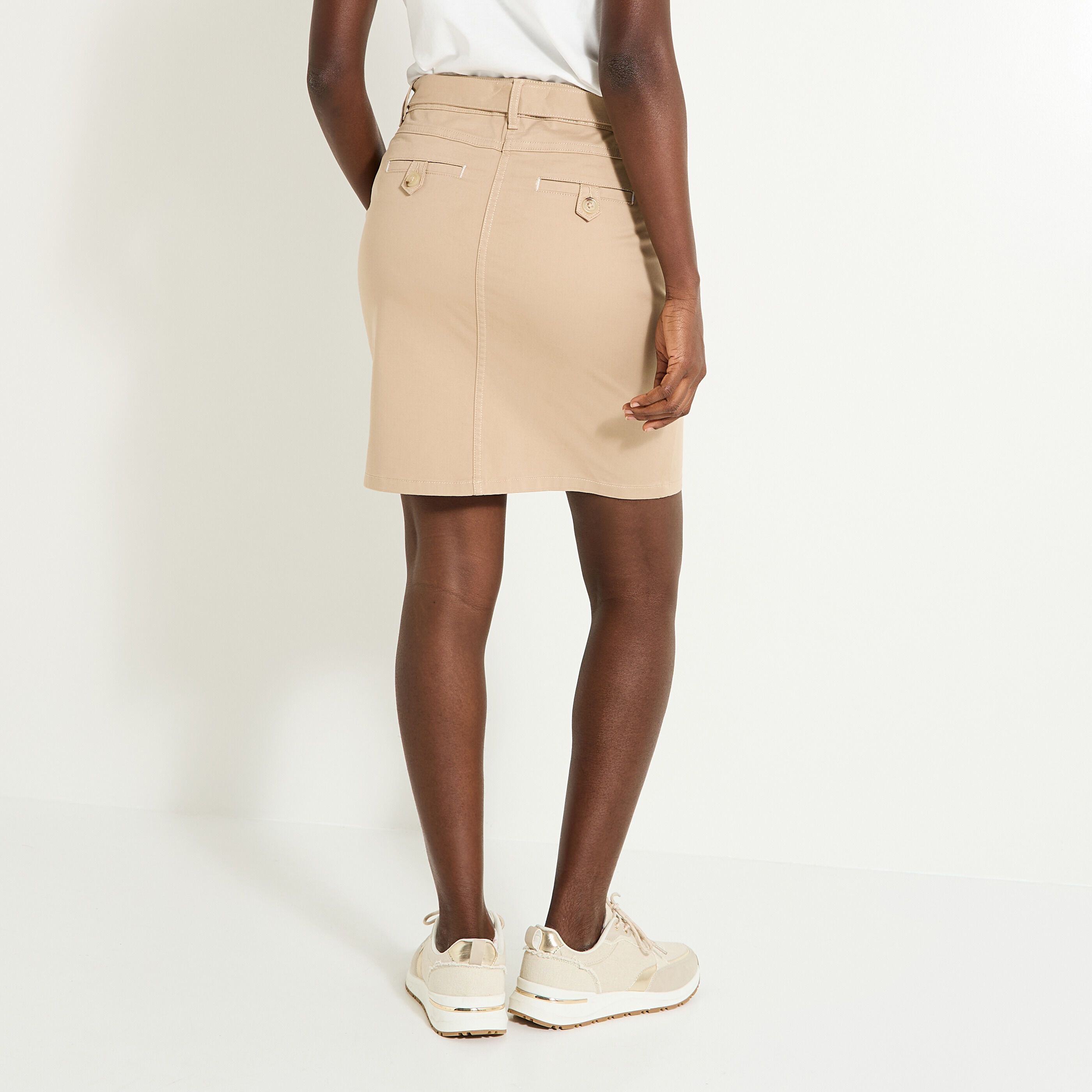 Jupe courte en popeline avec ceinture