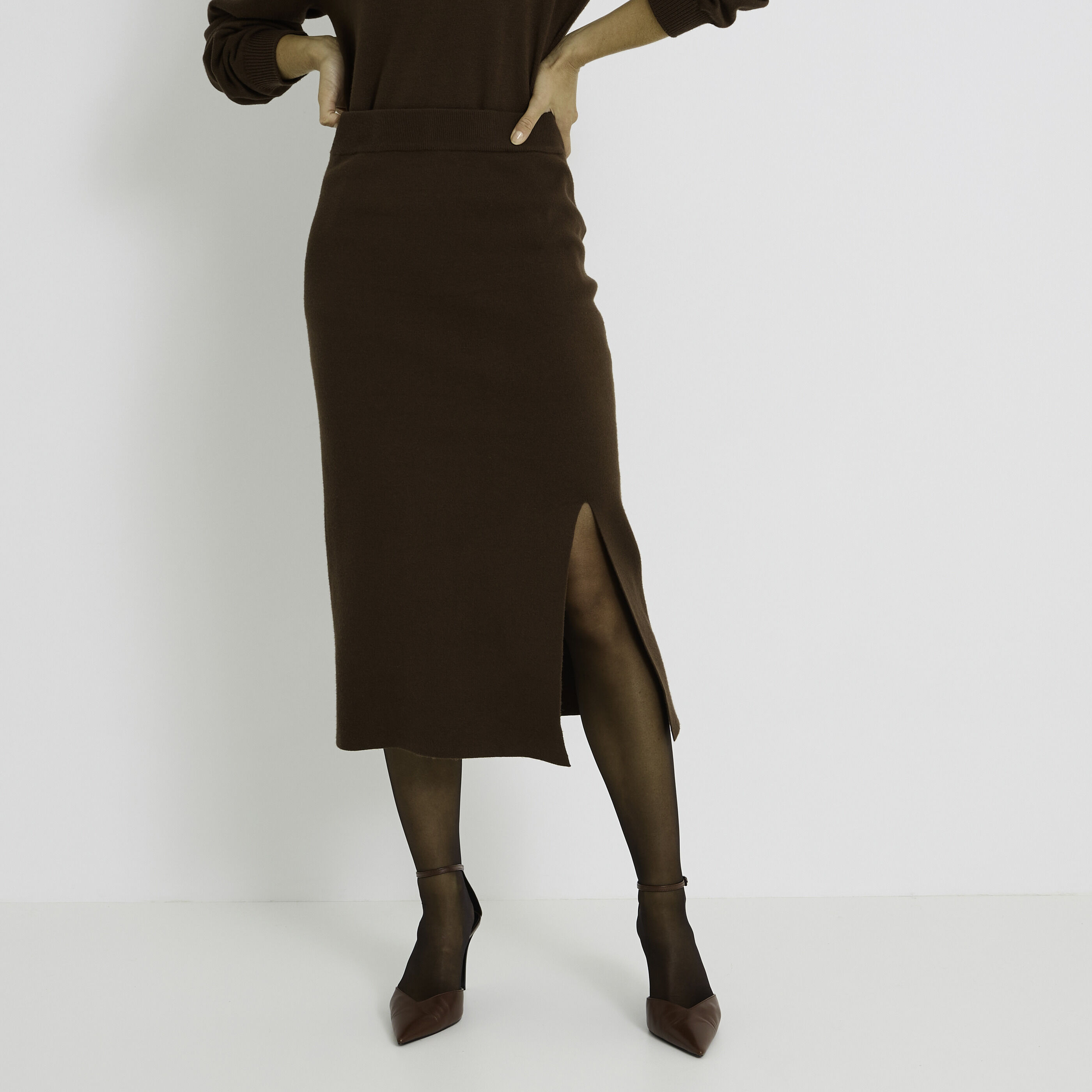 Jupe tube mi-longue en maille