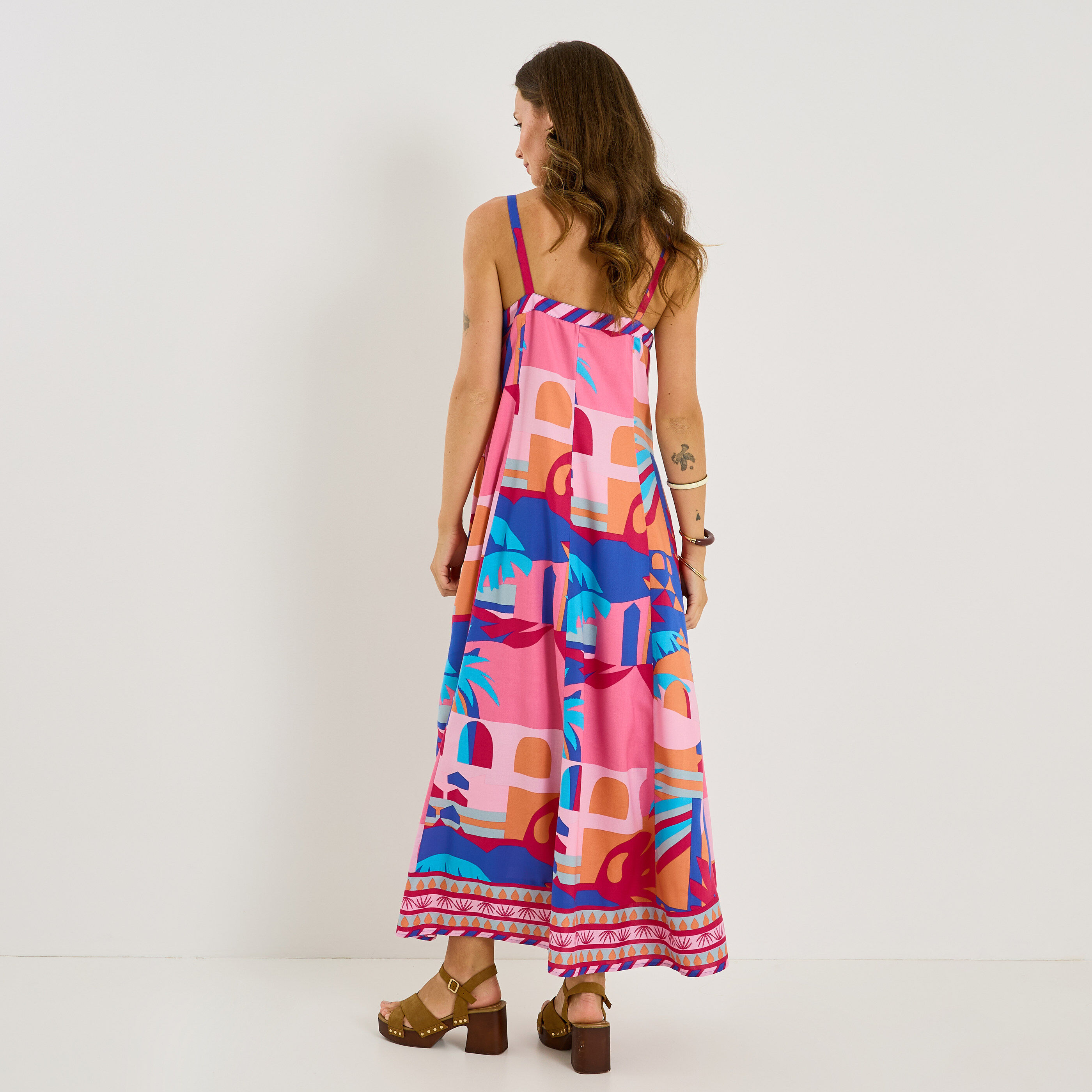 Robe longue imprim&eacute;e &agrave; bretelles