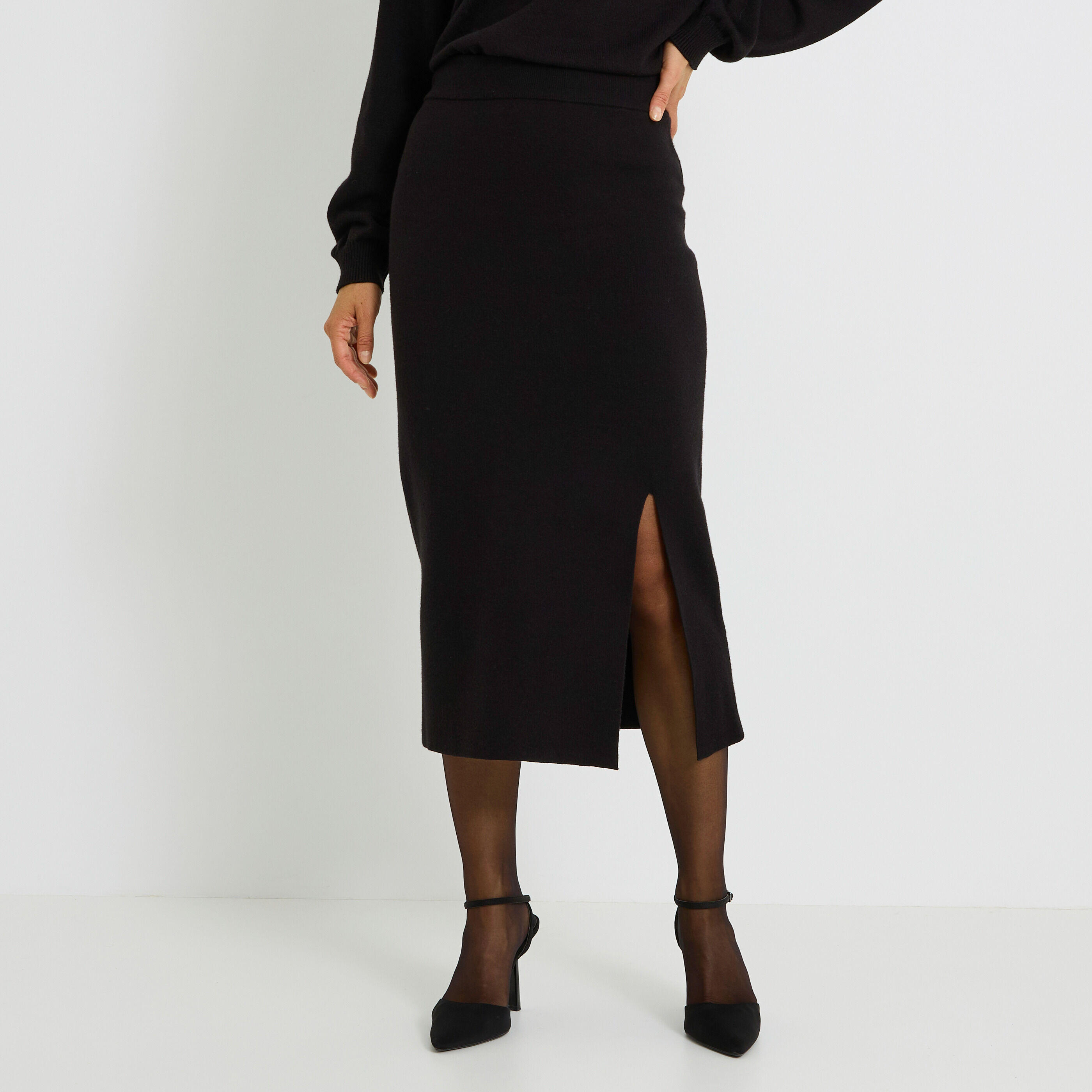 Jupe tube mi-longue en maille