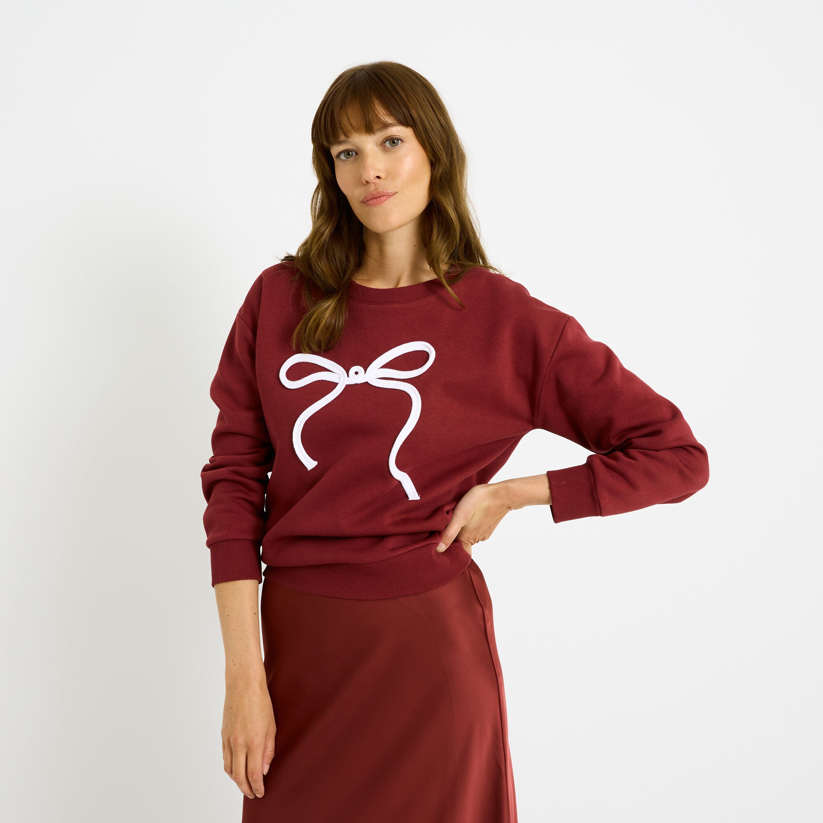 Sweat n&oelig;ud brod&eacute; femme