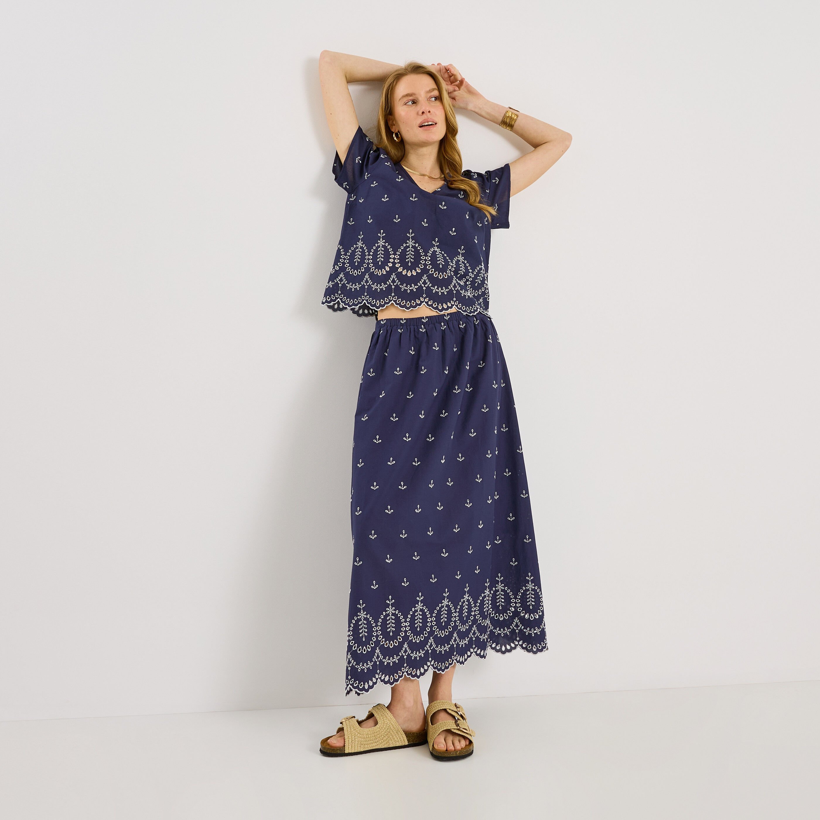 Jupe longue fluide broderie anglaise