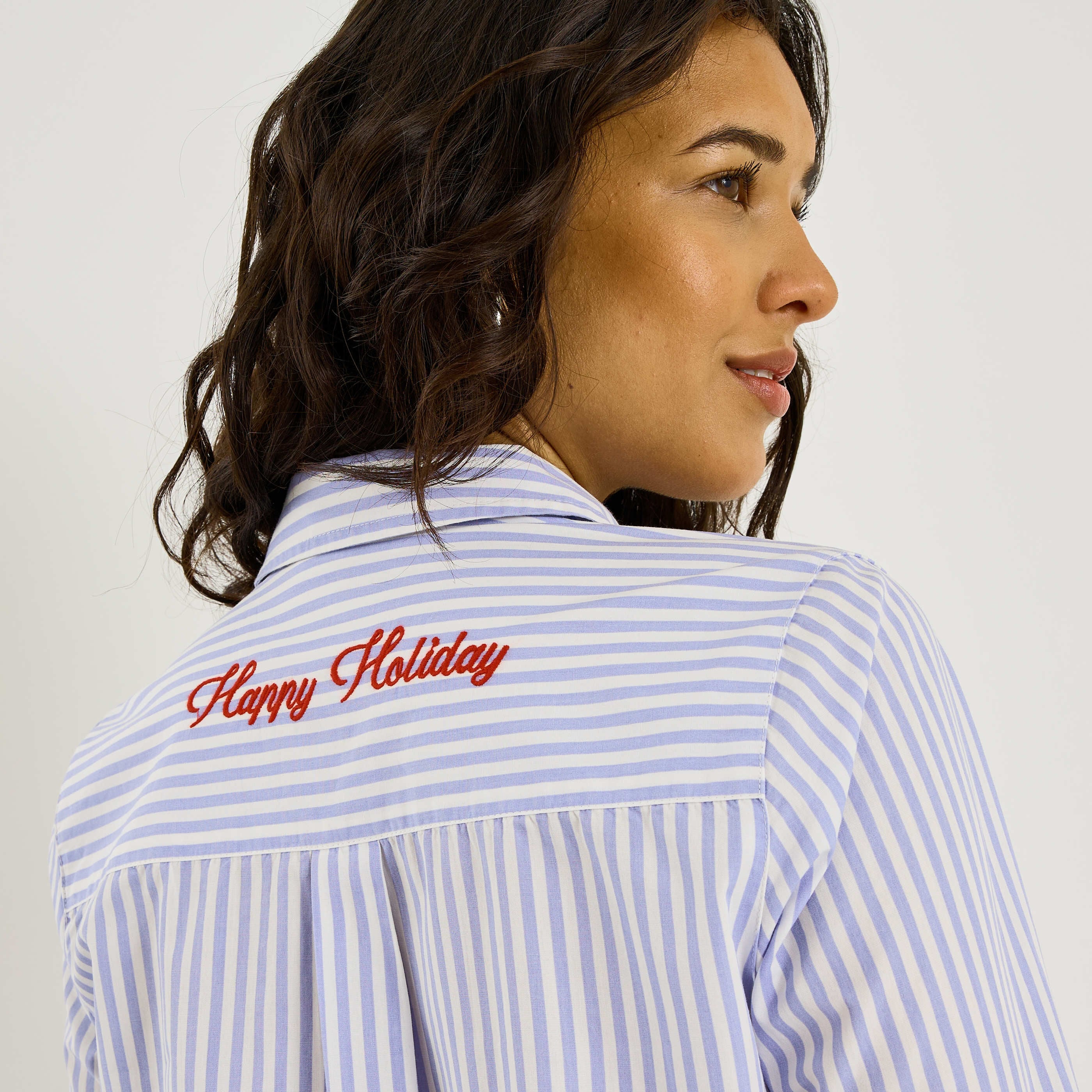 Chemise ray&eacute;e &agrave; broderies femme