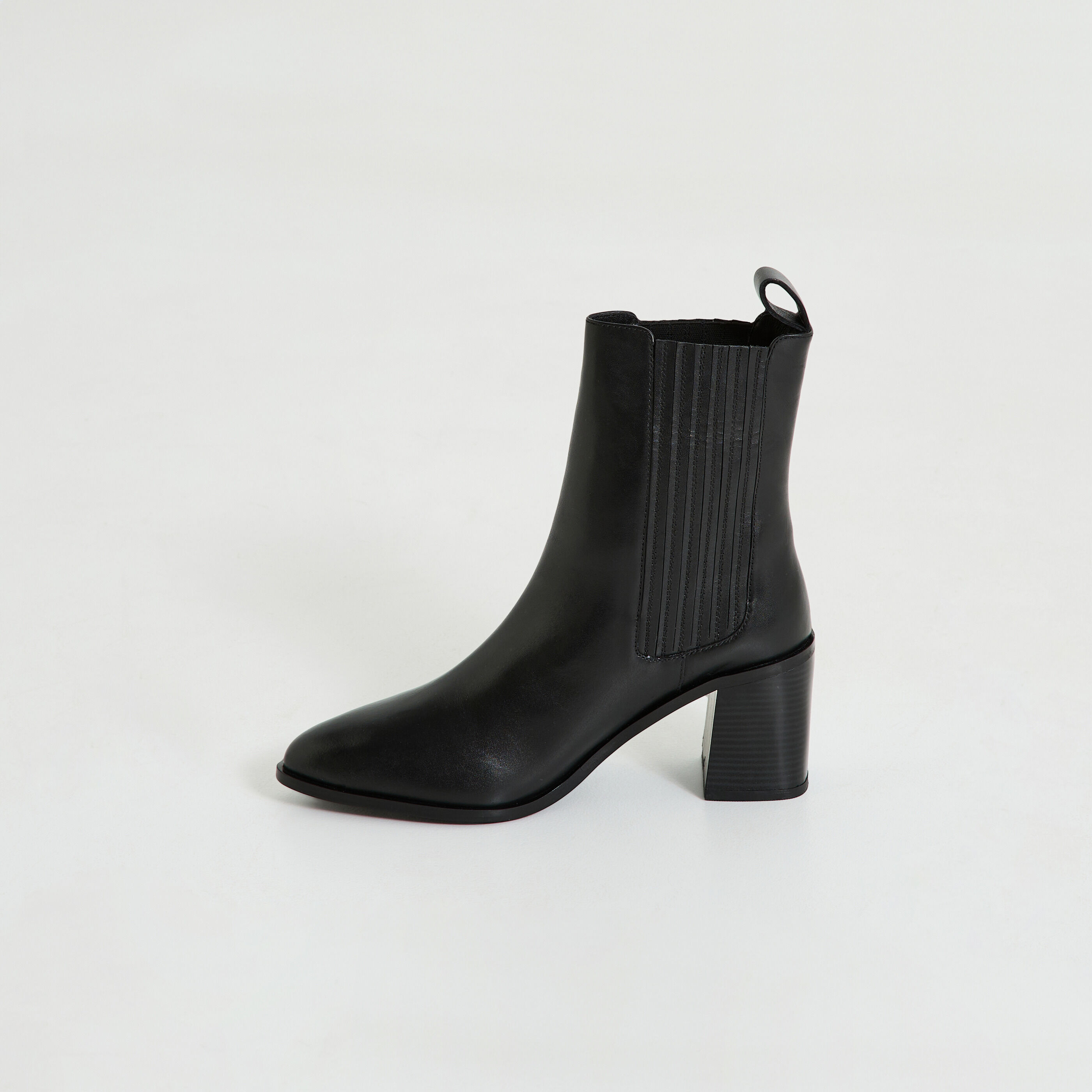 Bottines dessus cuir de vache femme