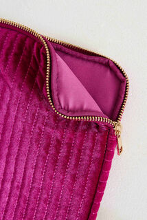 Pochette d'ordinateur velours matelassé