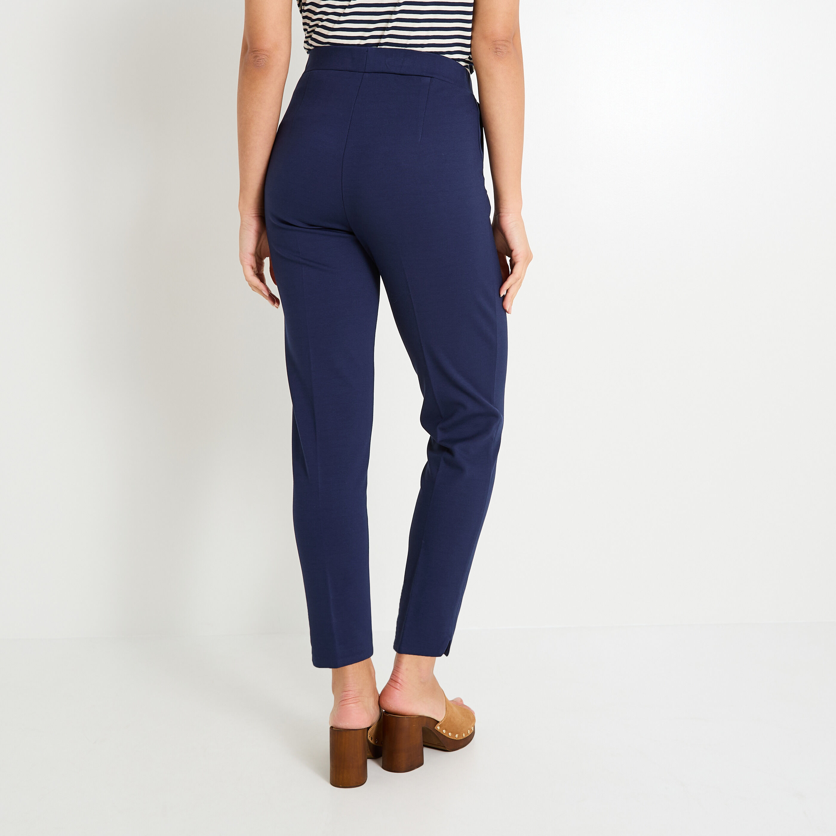 Pantalon cigarette en maille femme