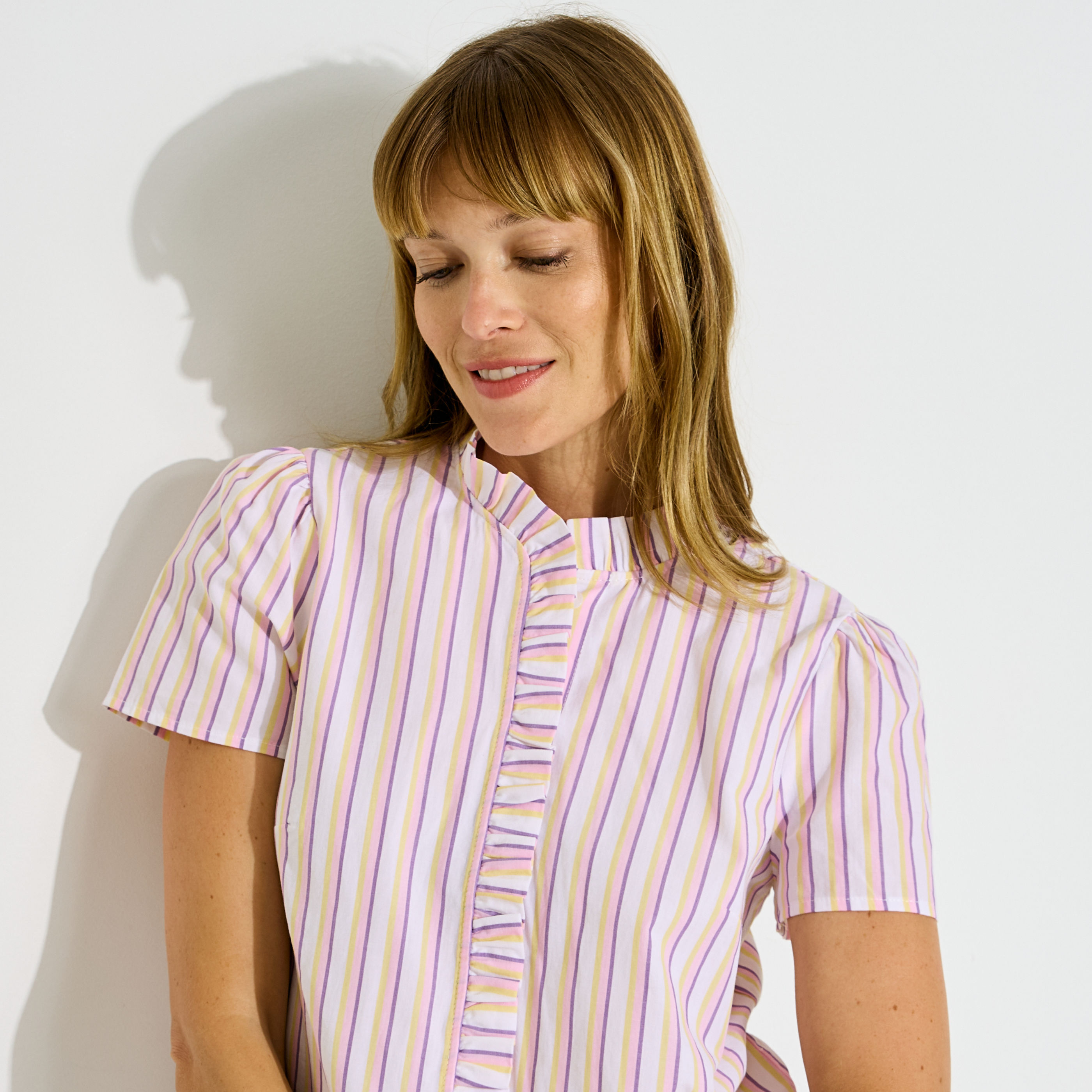 Chemise ray&eacute;e &agrave; volants femme