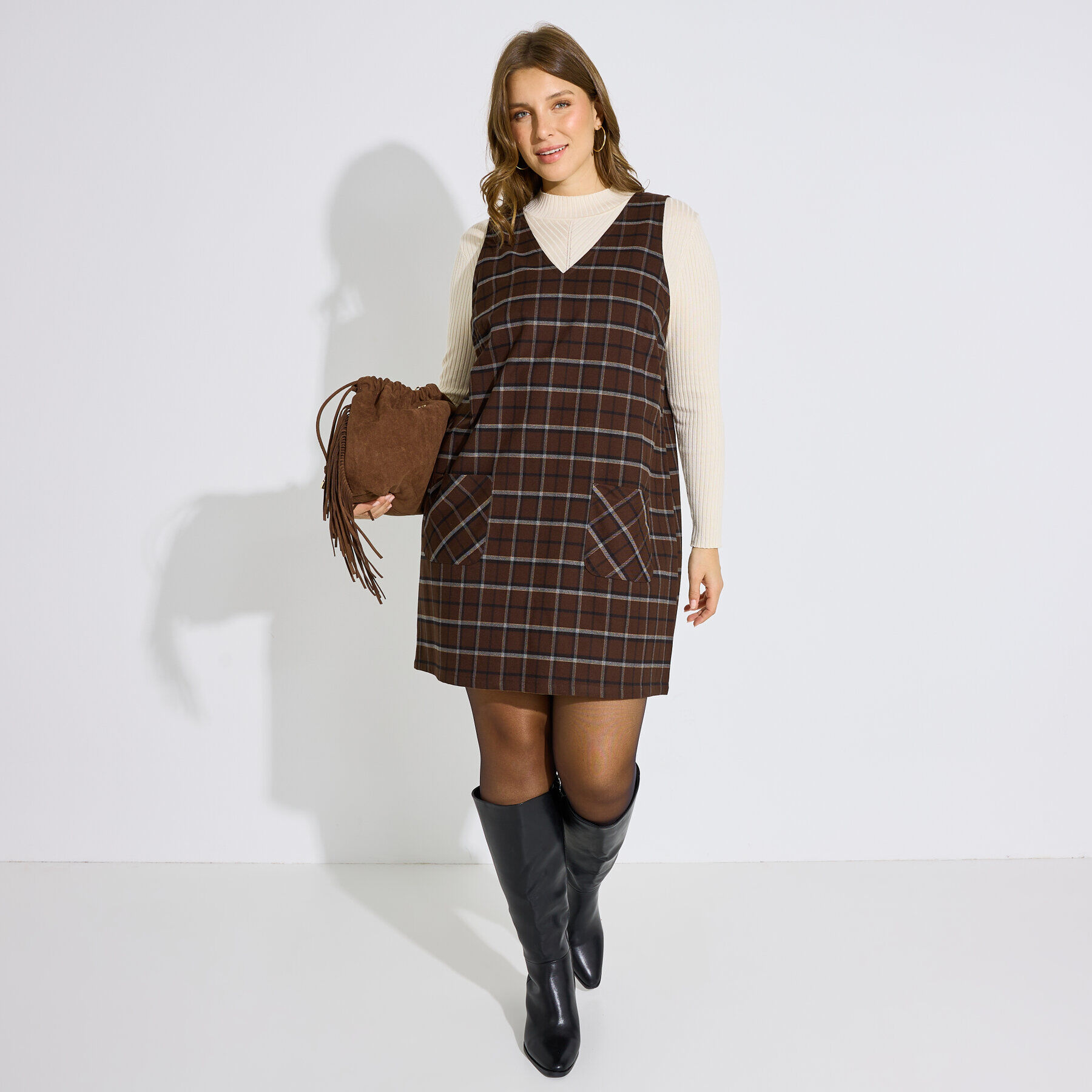 Robe chasuble &agrave; carreaux femme