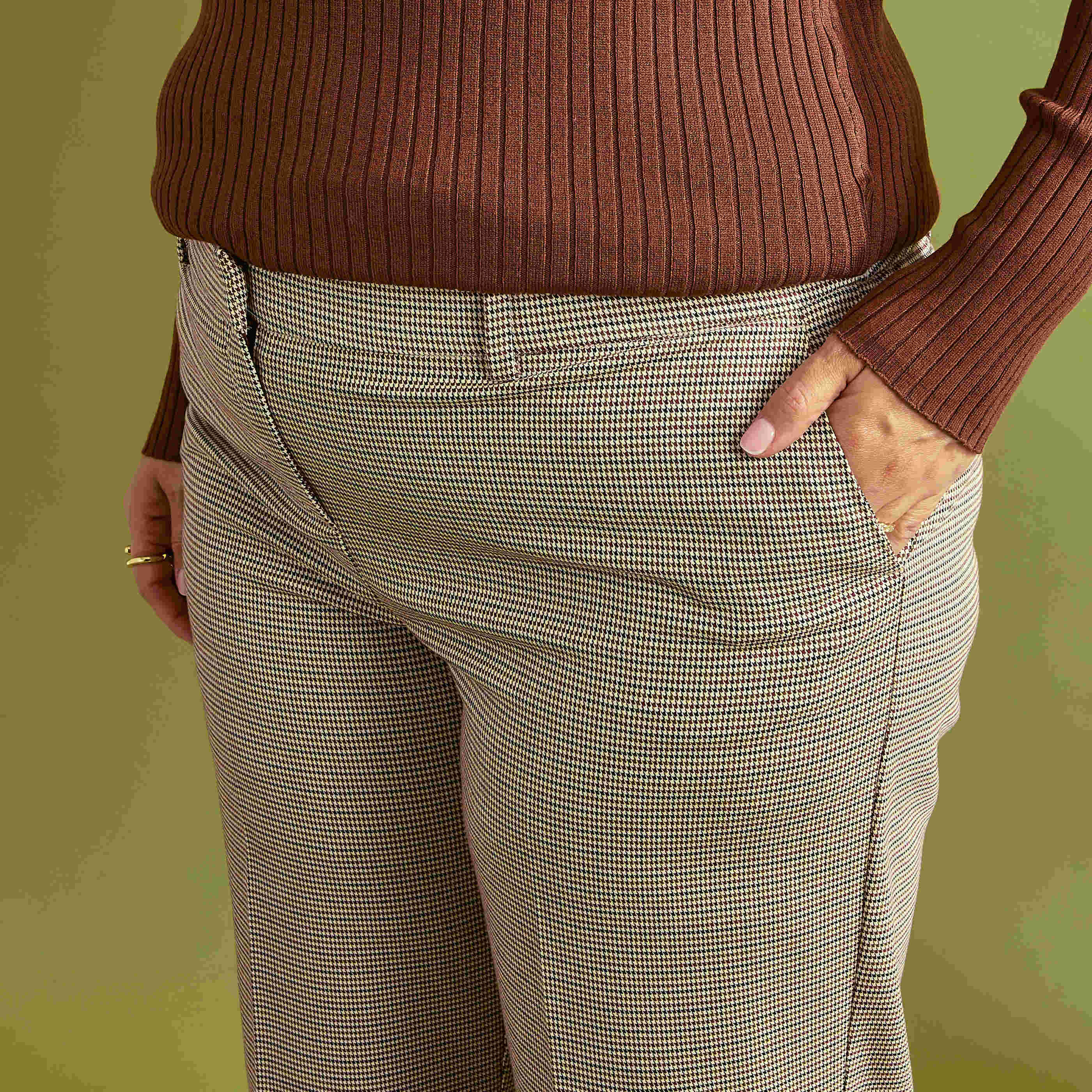 Pantalon &agrave; carreaux femme