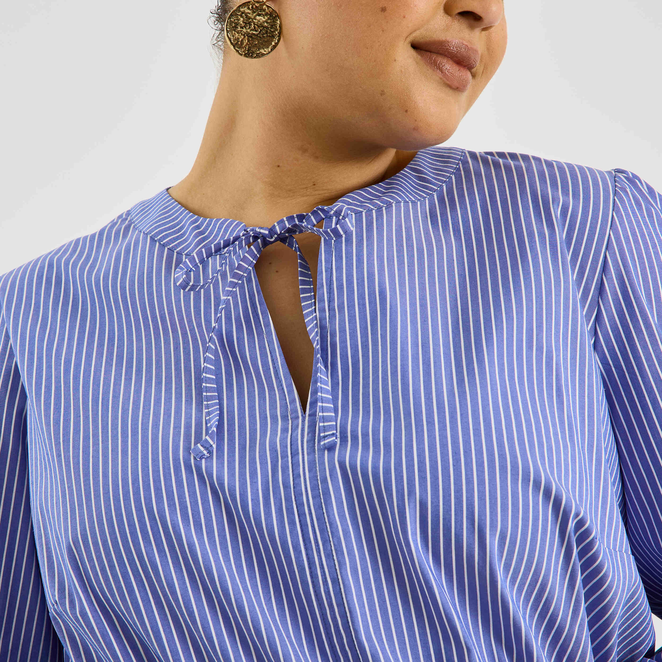 Robe courte rayures verticales