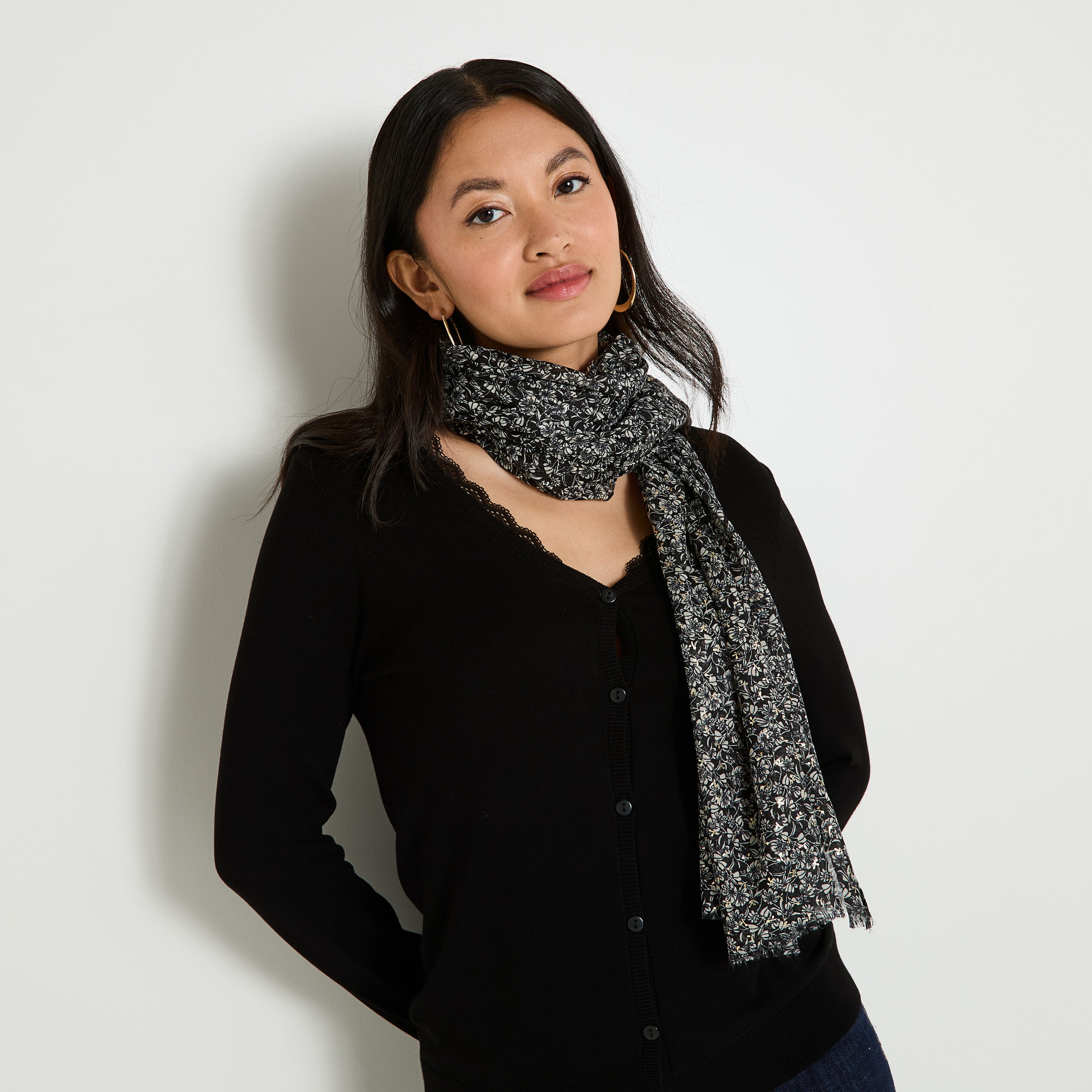 &Eacute;tole longue motif floral 