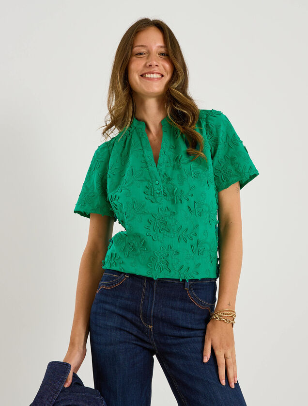 Blouse brod&eacute;e manches courtes femme