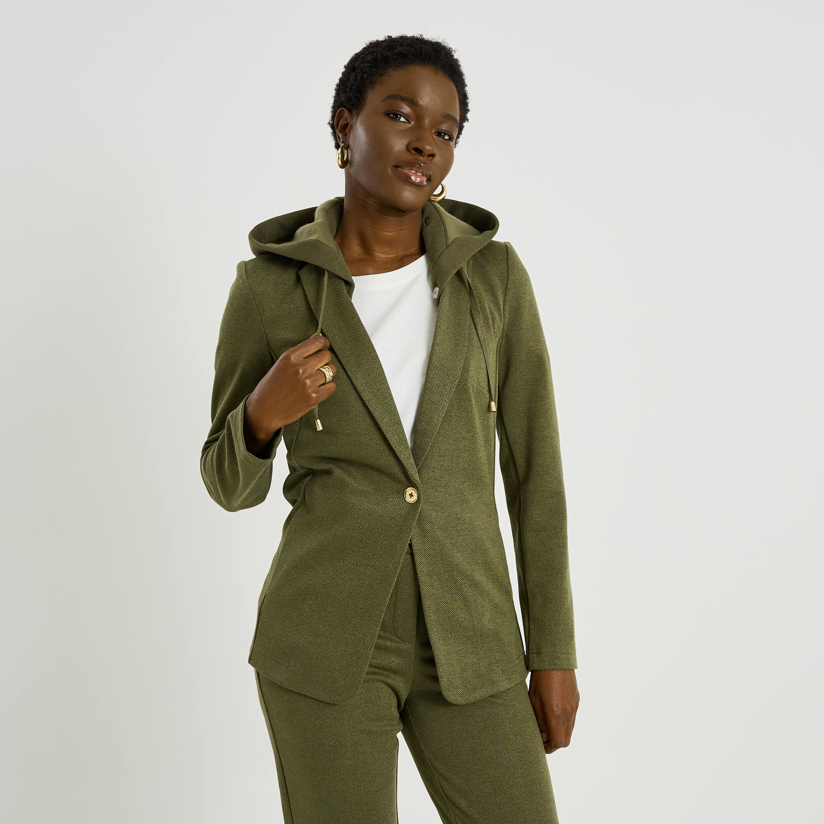 Blazer en maille &agrave; capuche femme