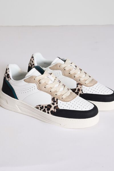 Basket motif lépard femme