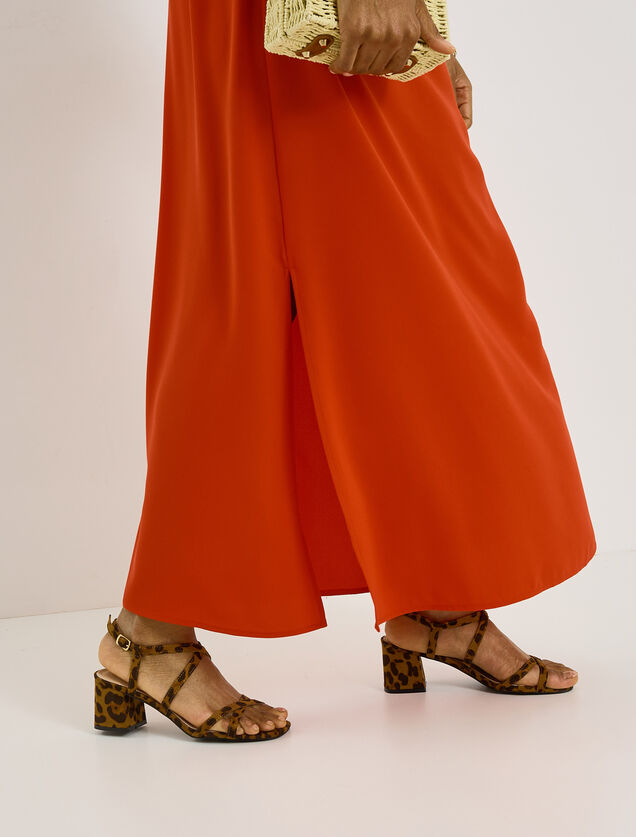Robe longue unie habill&eacute;e