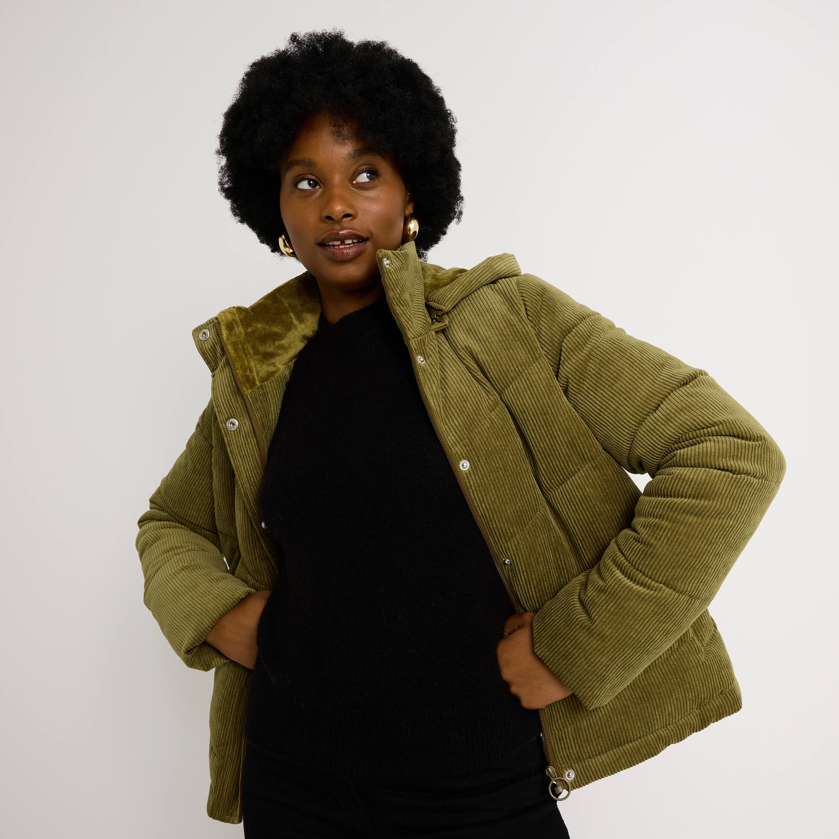 Doudoune en velours &agrave; capuche femme