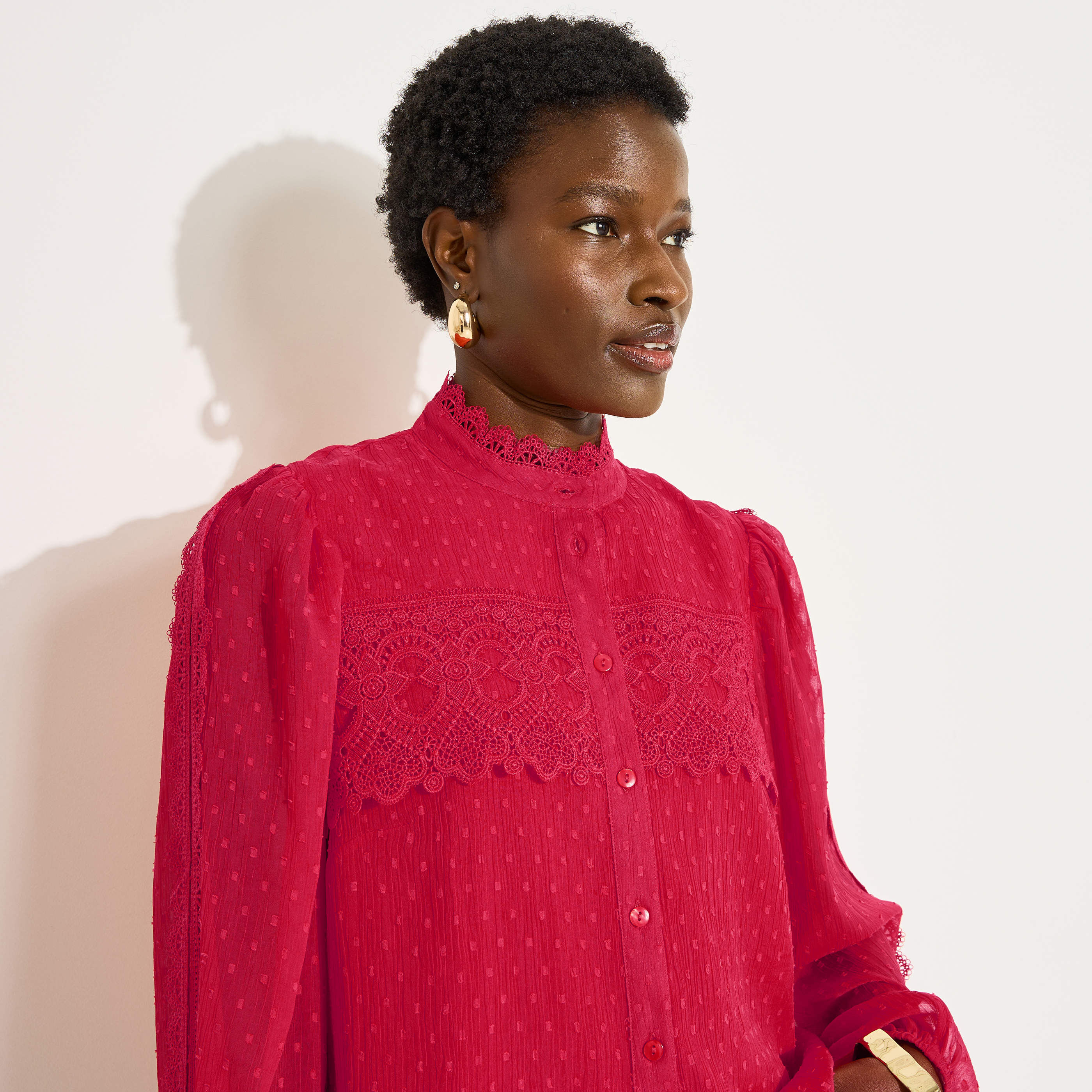 Chemise motifs plumetis femme