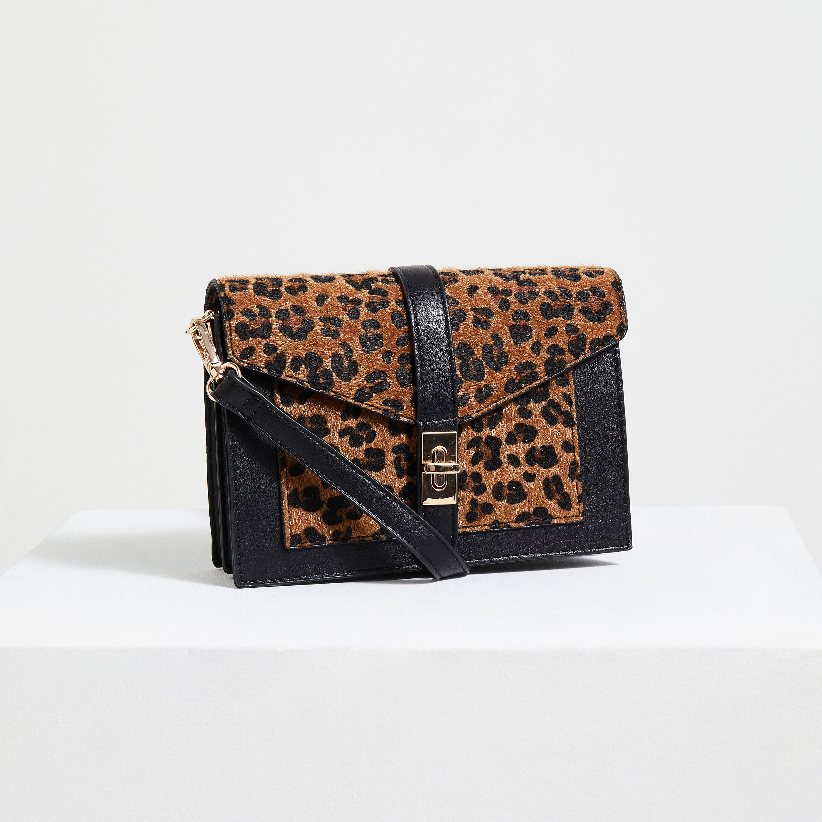 Sac leopard deals bandouliere