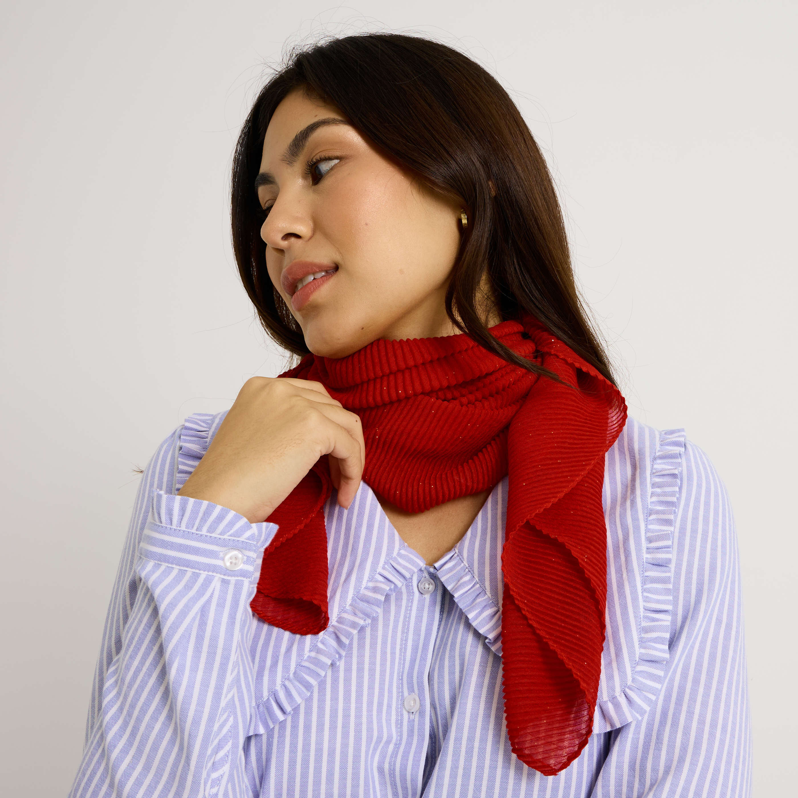 &Eacute;tole longue pliss&eacute;e femme