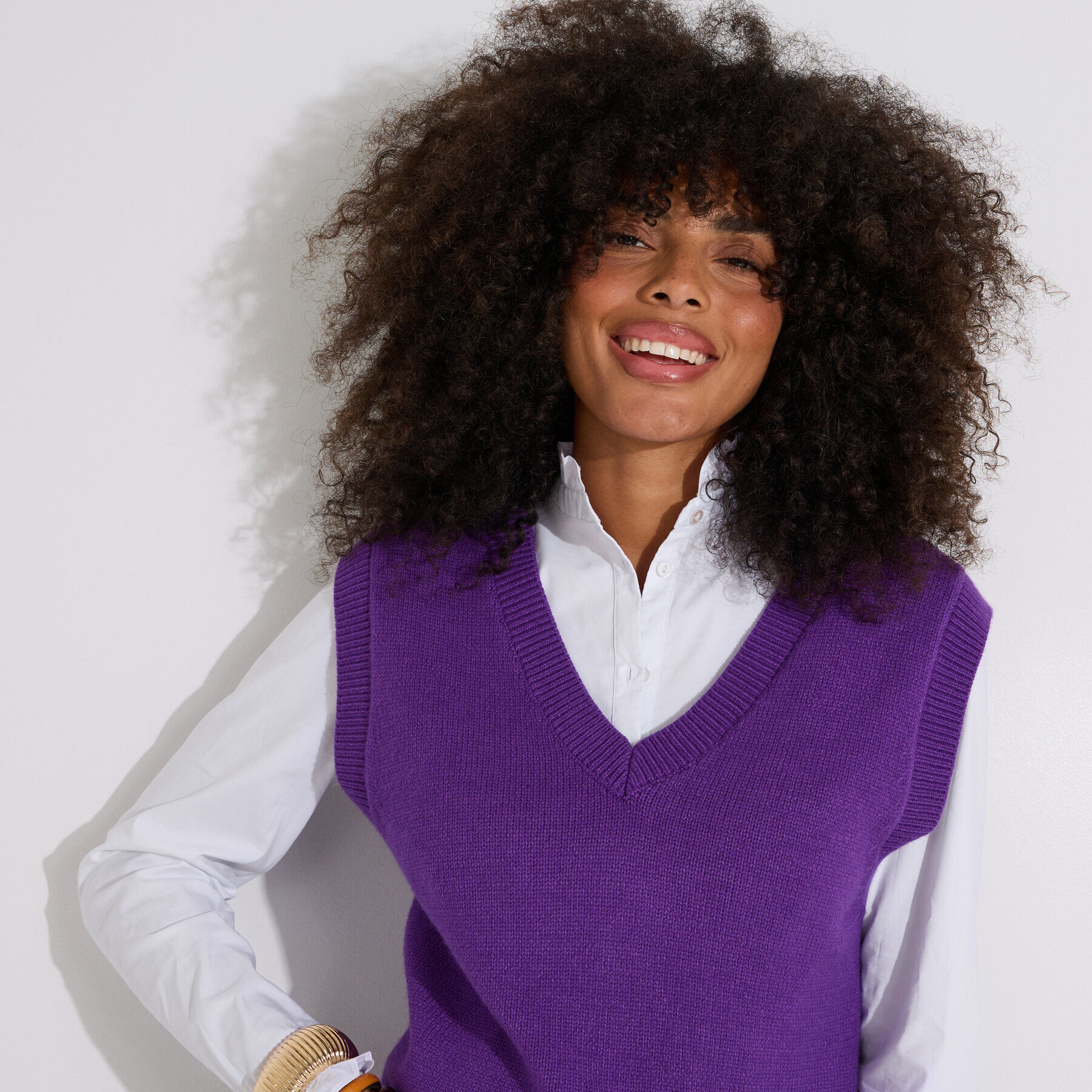 Pull sans manches col V femme