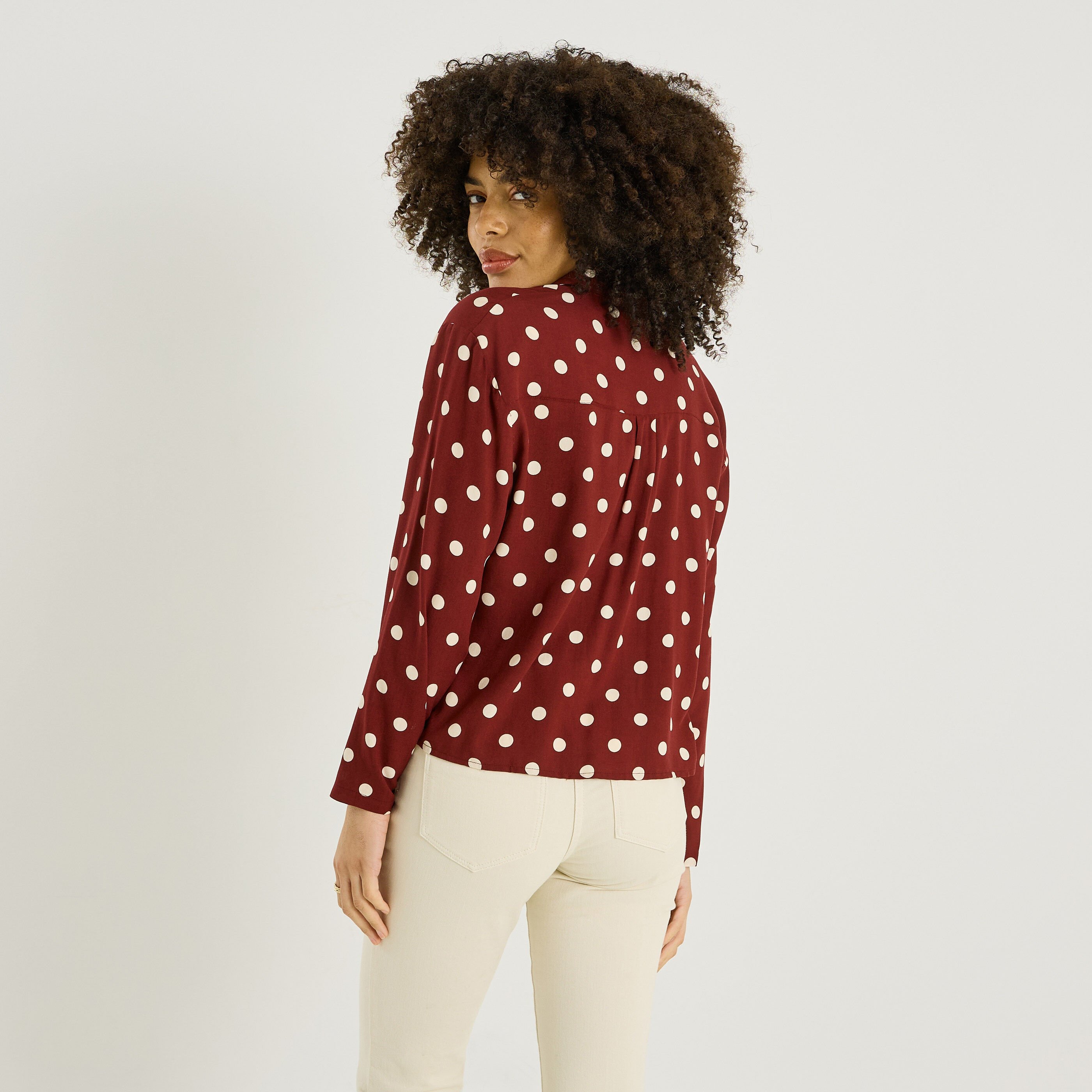 Chemise raccourcie &agrave; pois femme