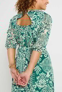 Robe longue imprimée col V 