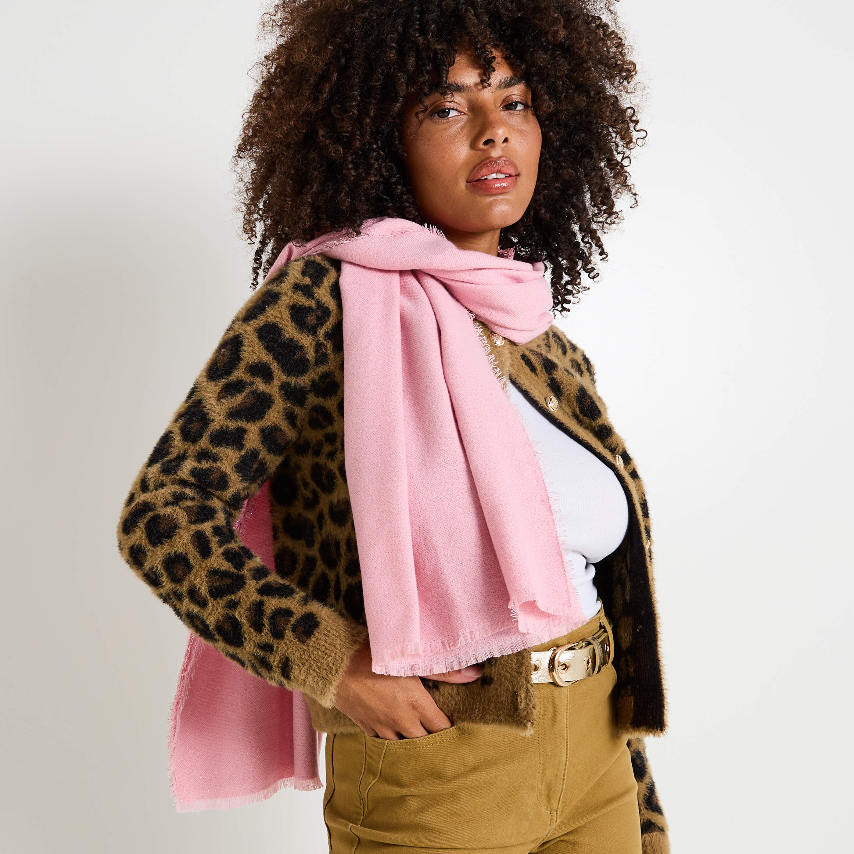 &Eacute;charpe unie brillante femme