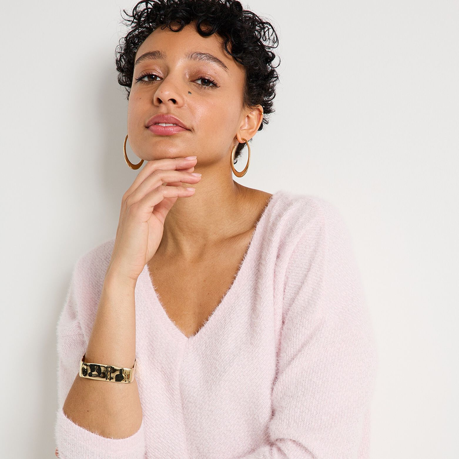 Pull col V femme