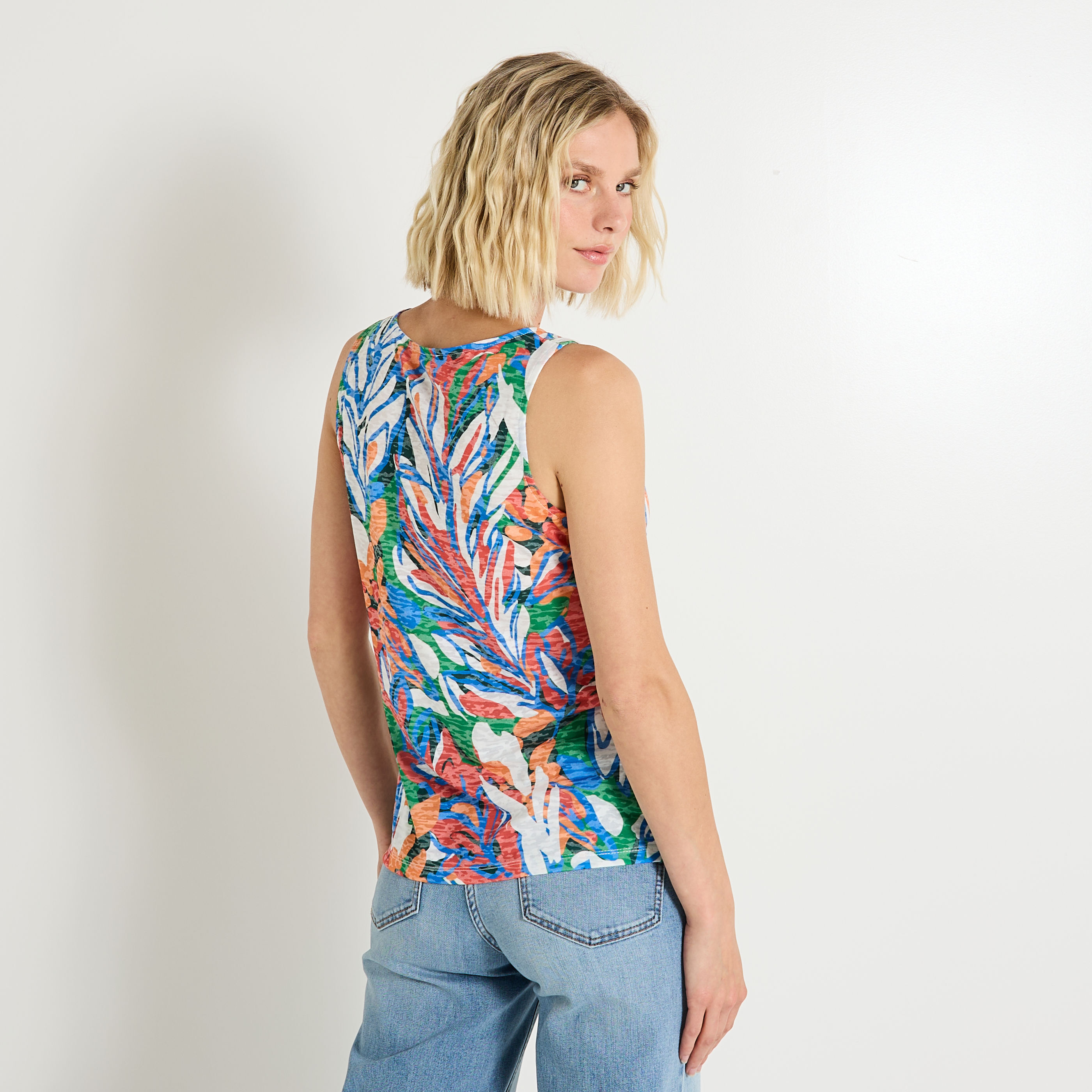 D&eacute;bardeur col V femme