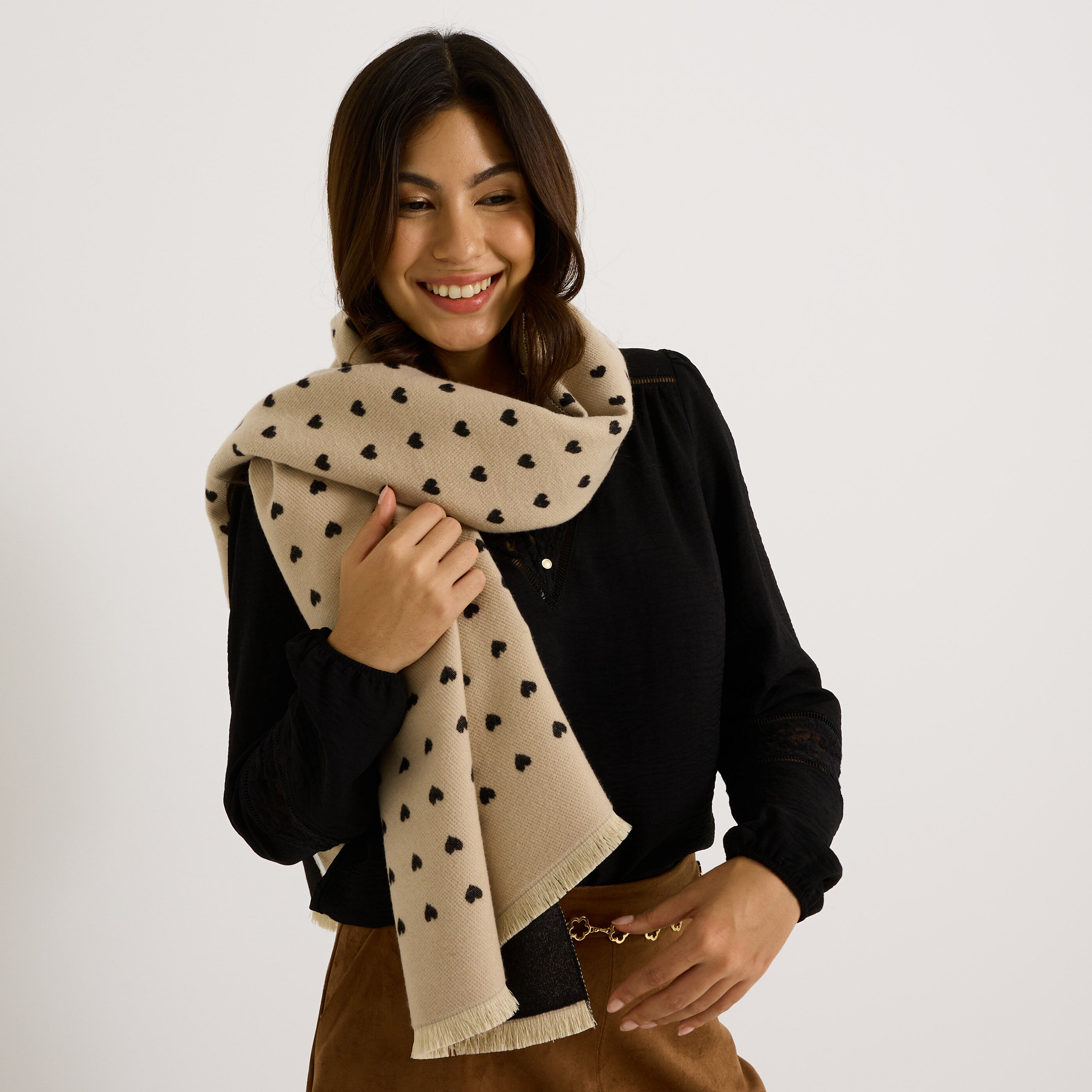 &Eacute;charpe imprim&eacute; c&oelig;urs femme