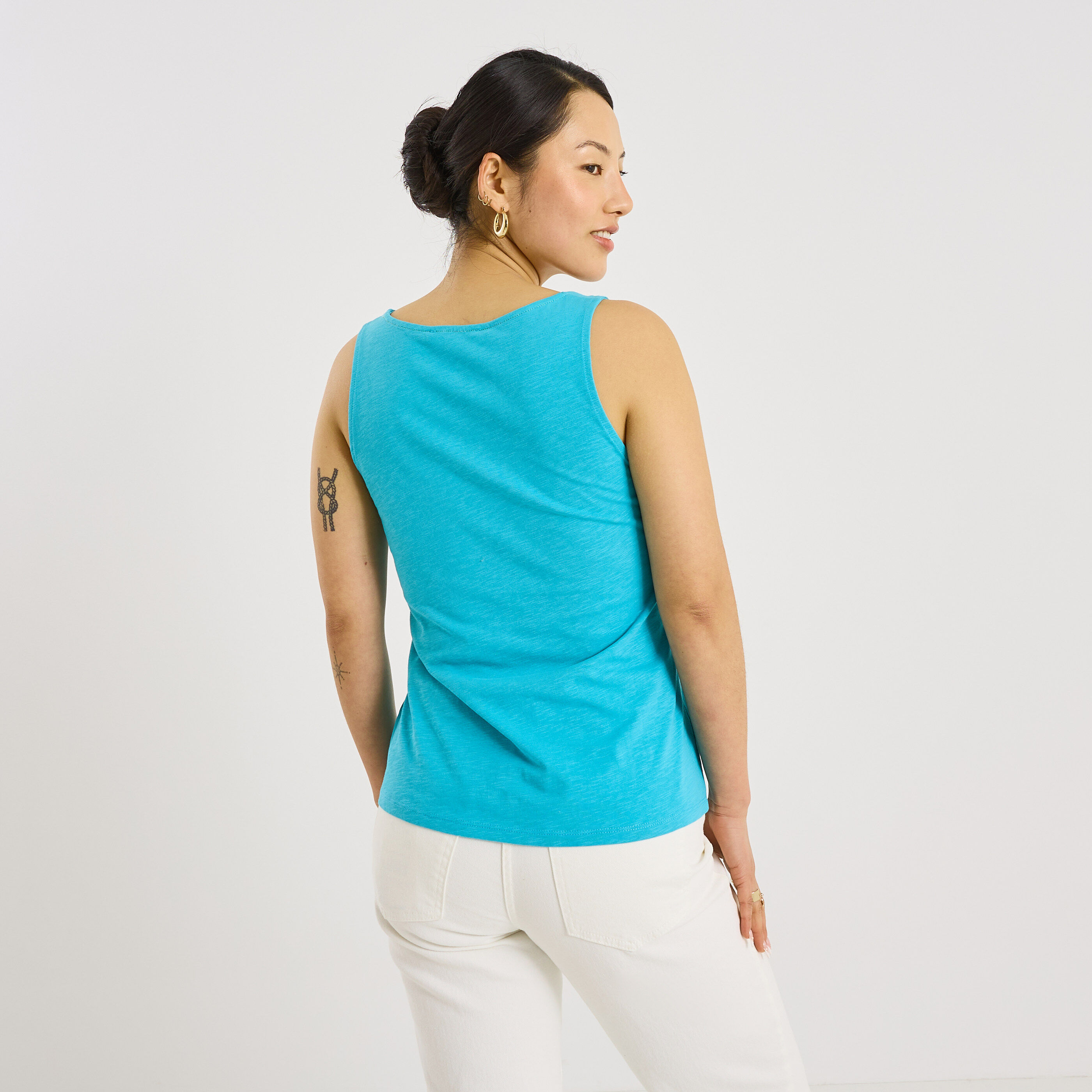 D&eacute;bardeur col V uni femme