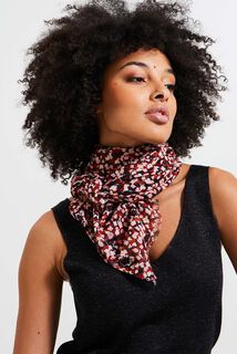 Etole motif fleuri femme