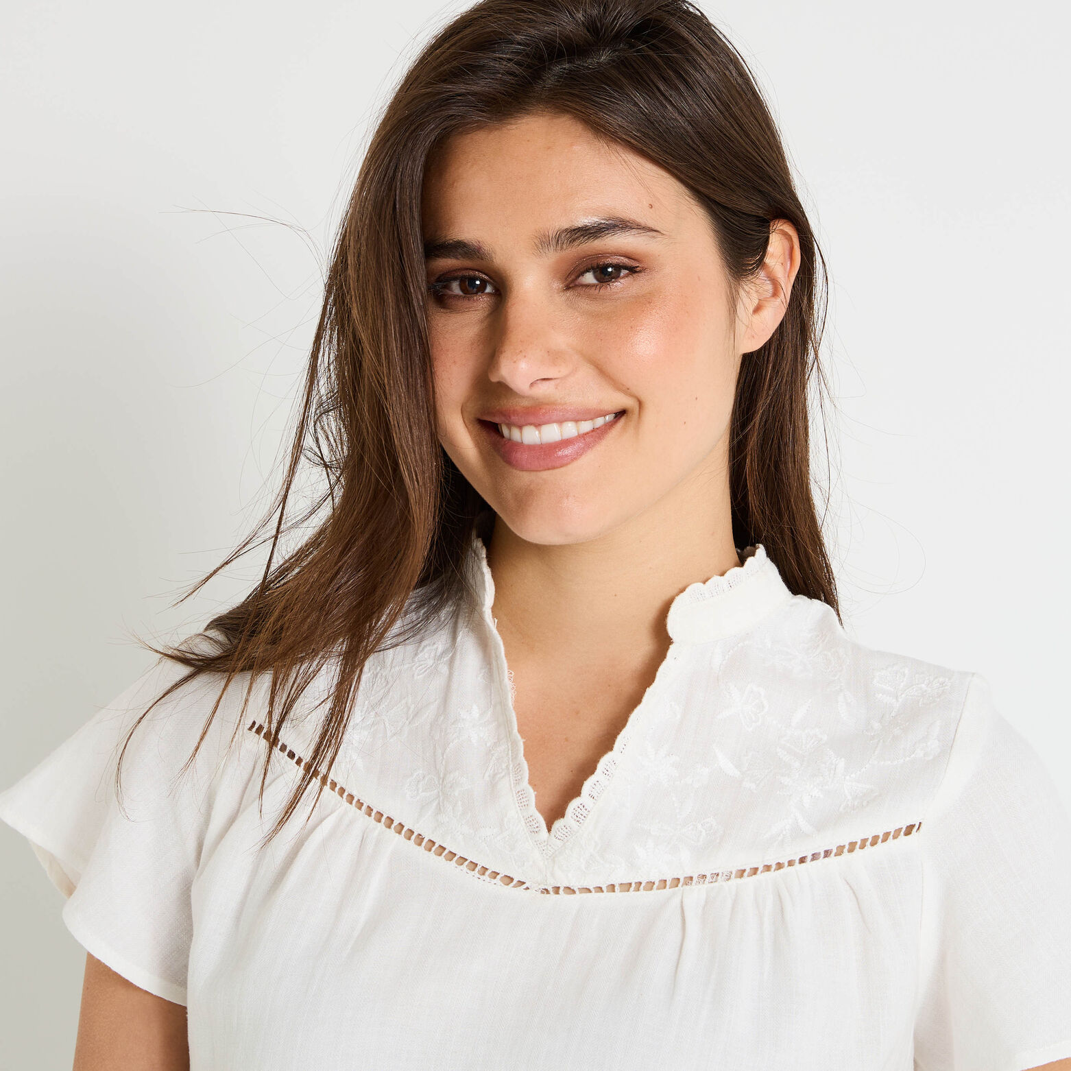 Blouse brodée femme