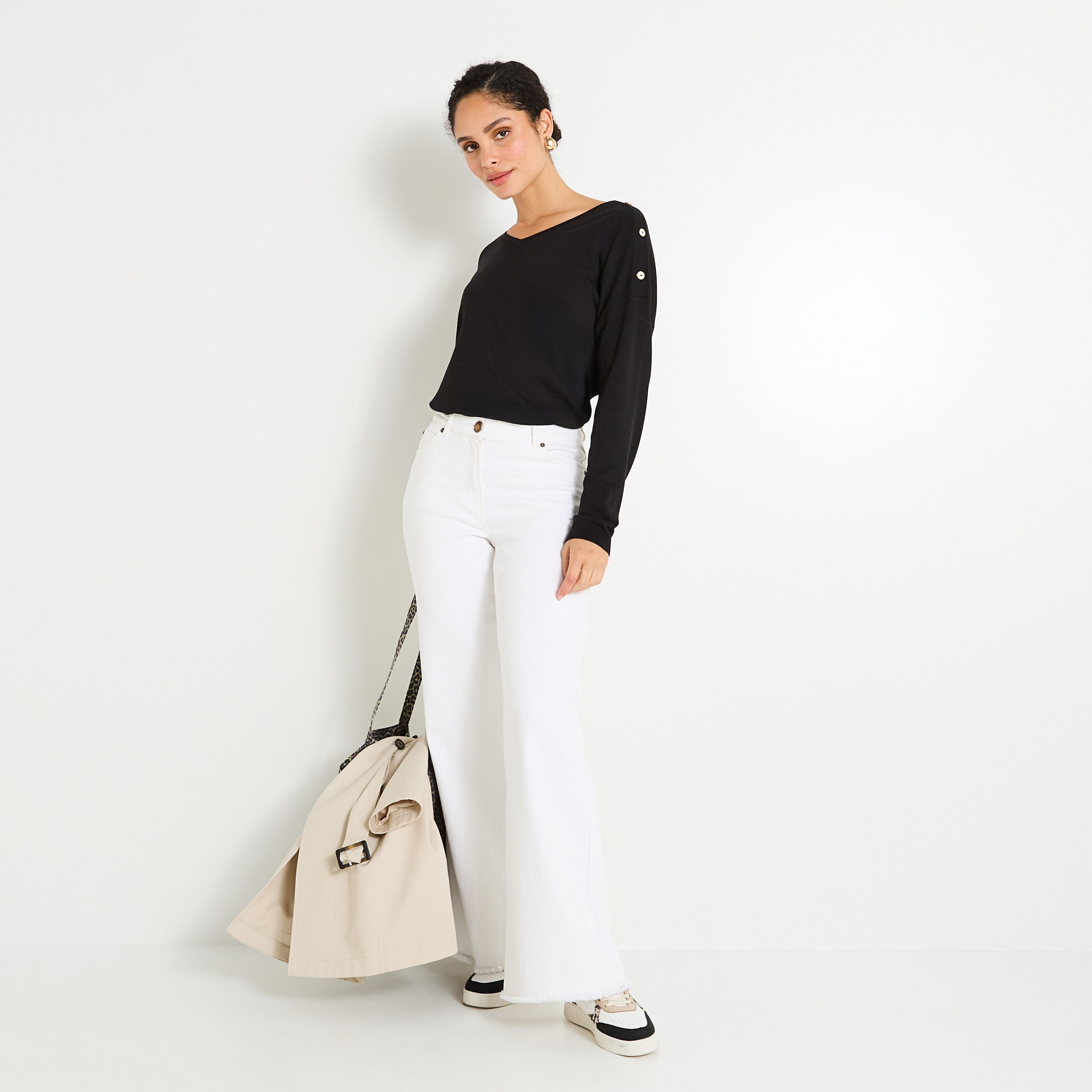 Pull uni &agrave; col V femme