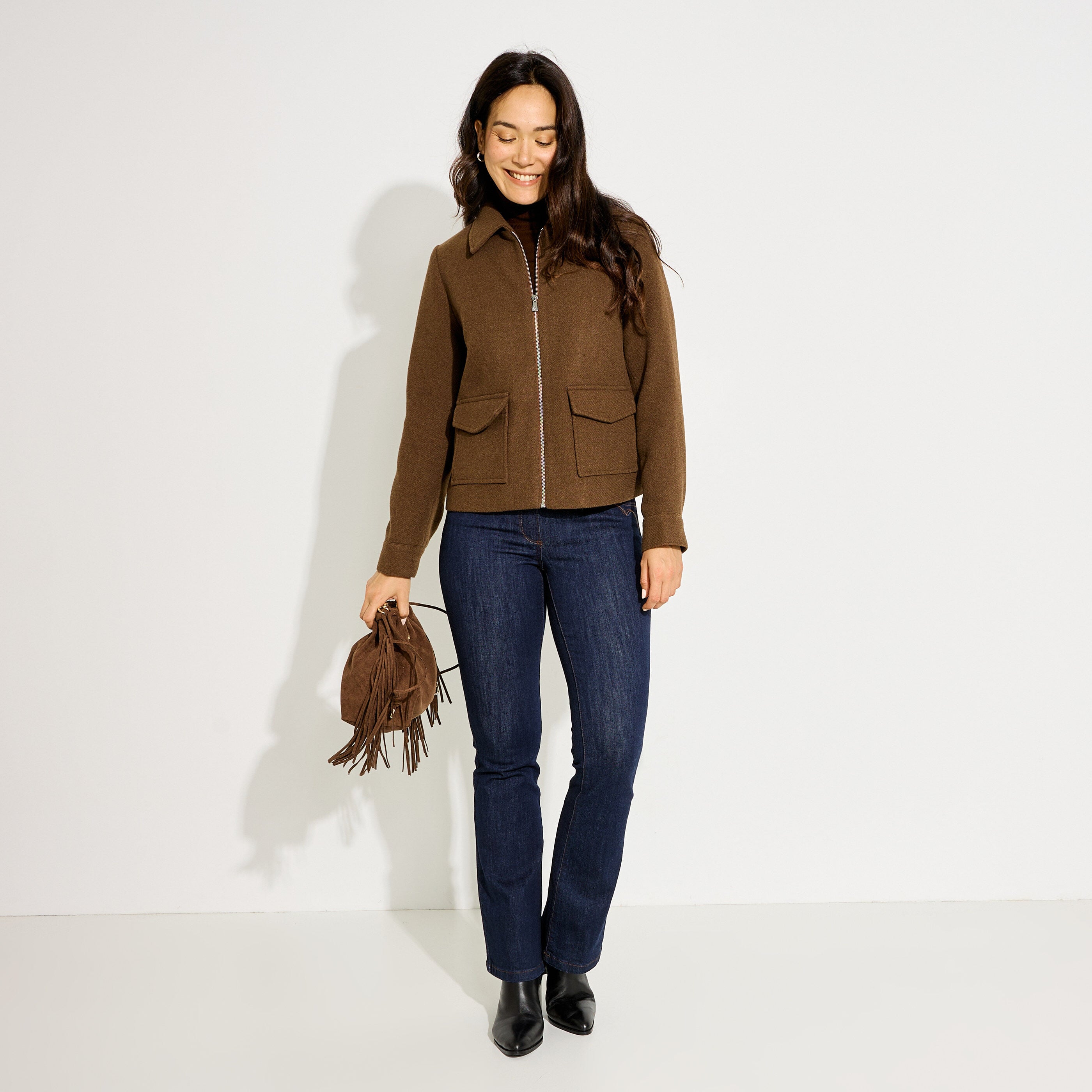 Manteau court zipp&eacute; femme