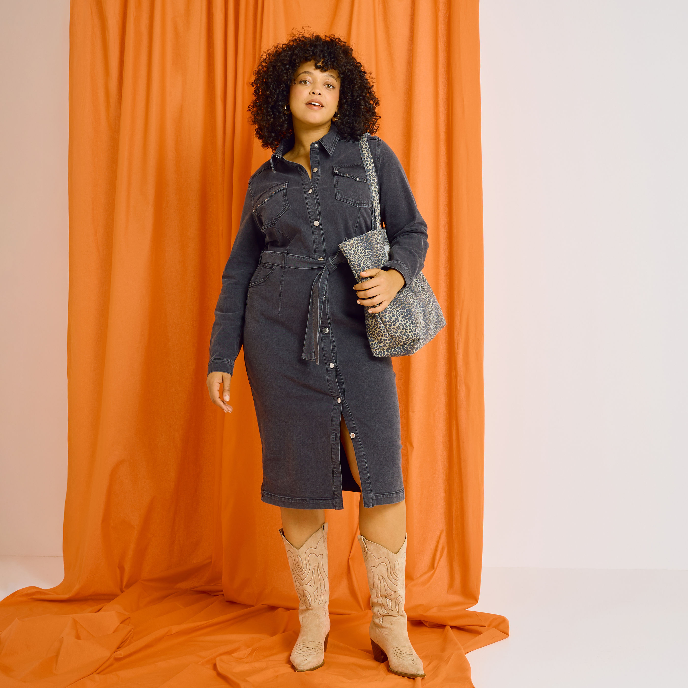 Robe chemise mi-longue en denim