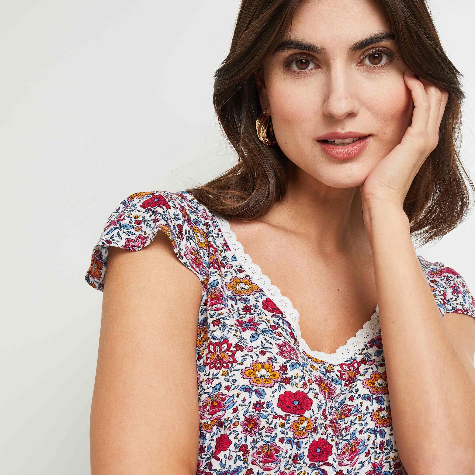 Blouse manches courtes col V