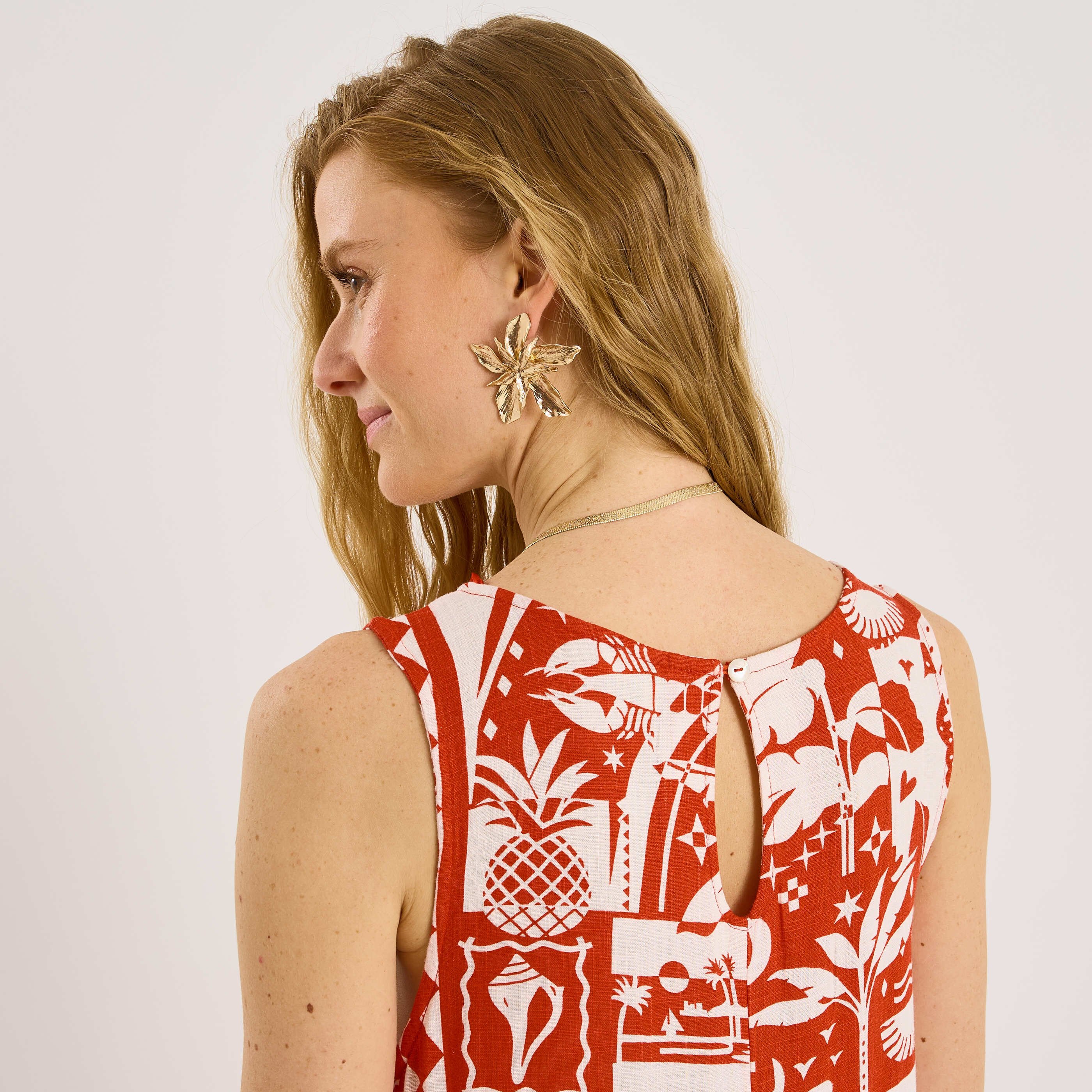 Robe longue habill&eacute;e sans manches