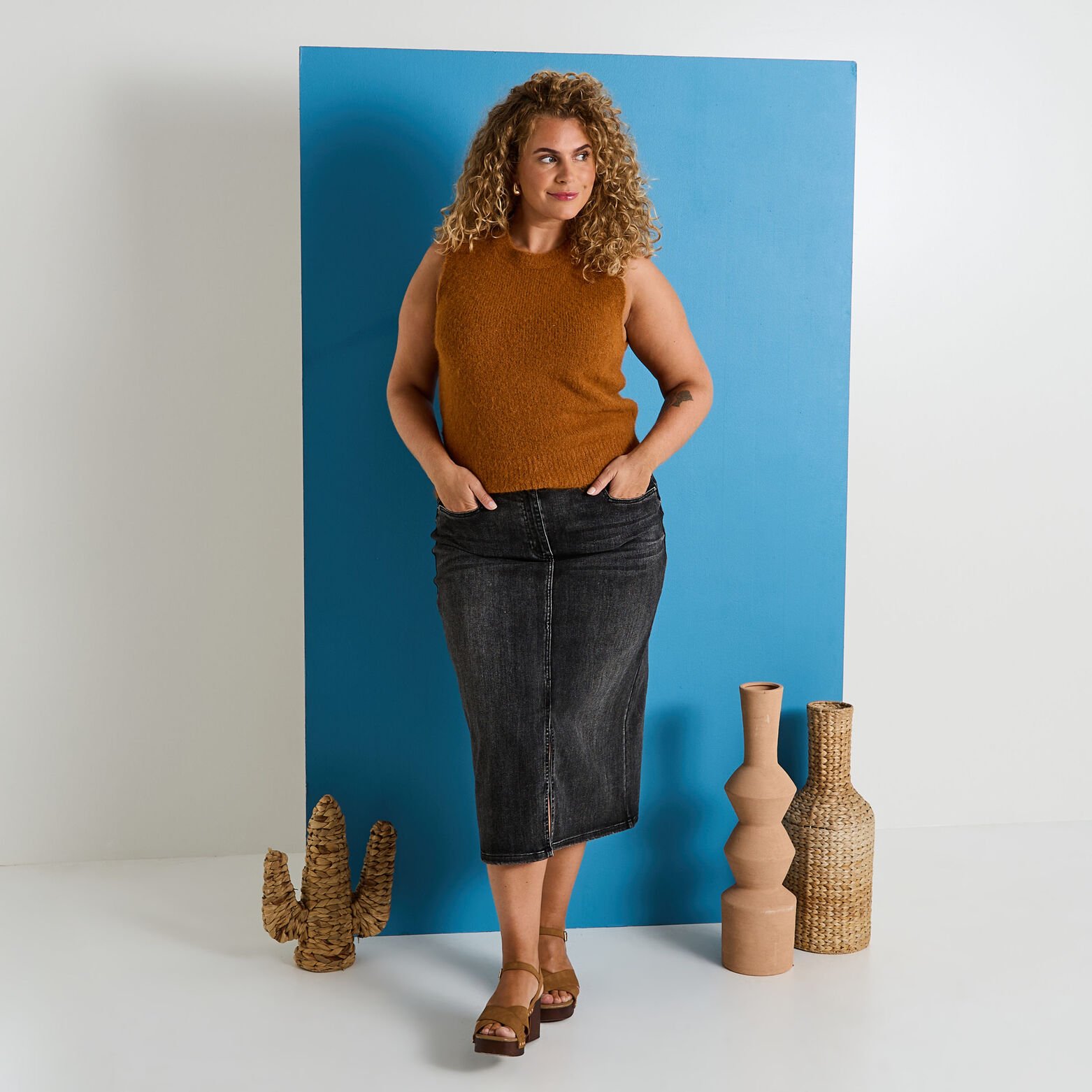 Pull col rond sans manches femme