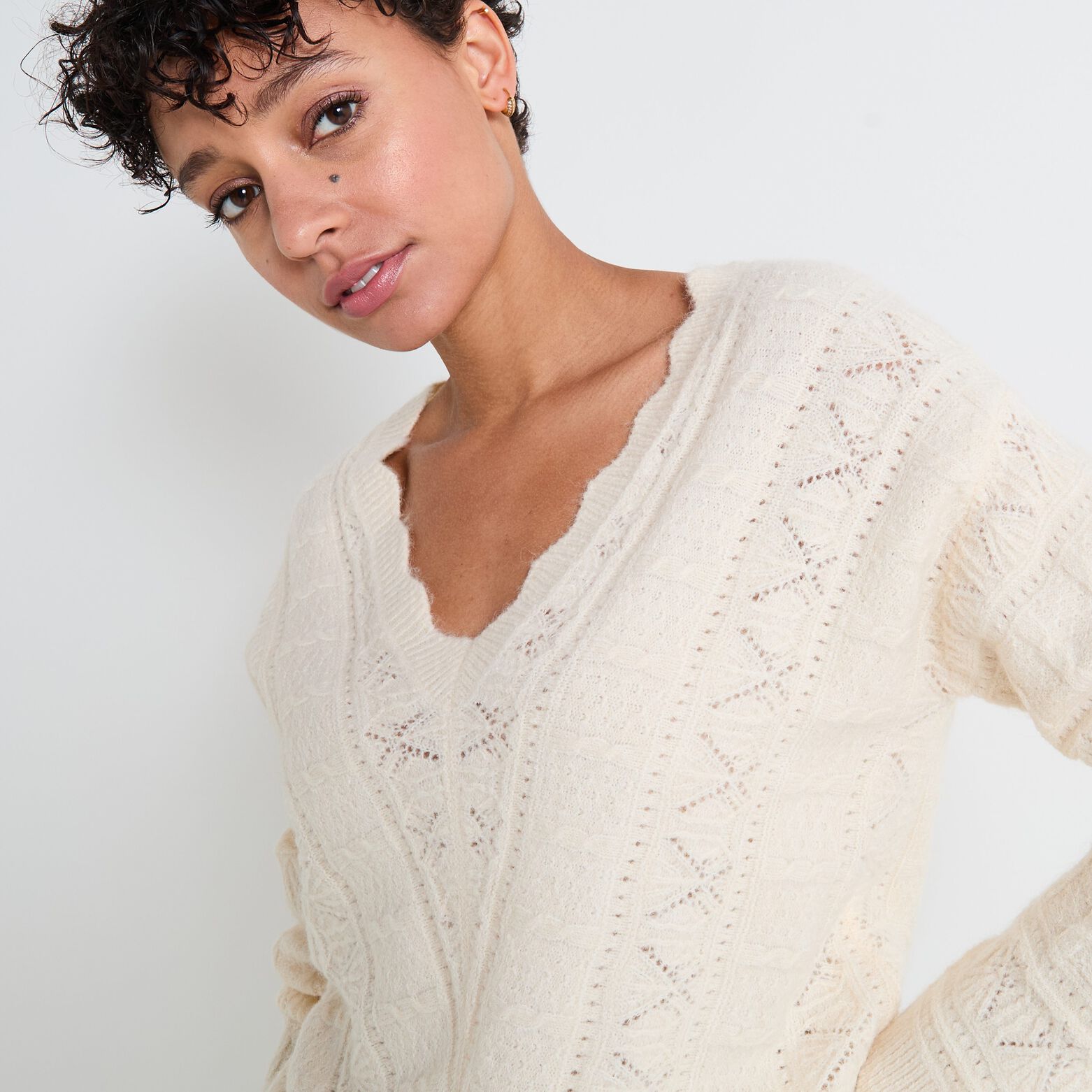 Pull col V femme