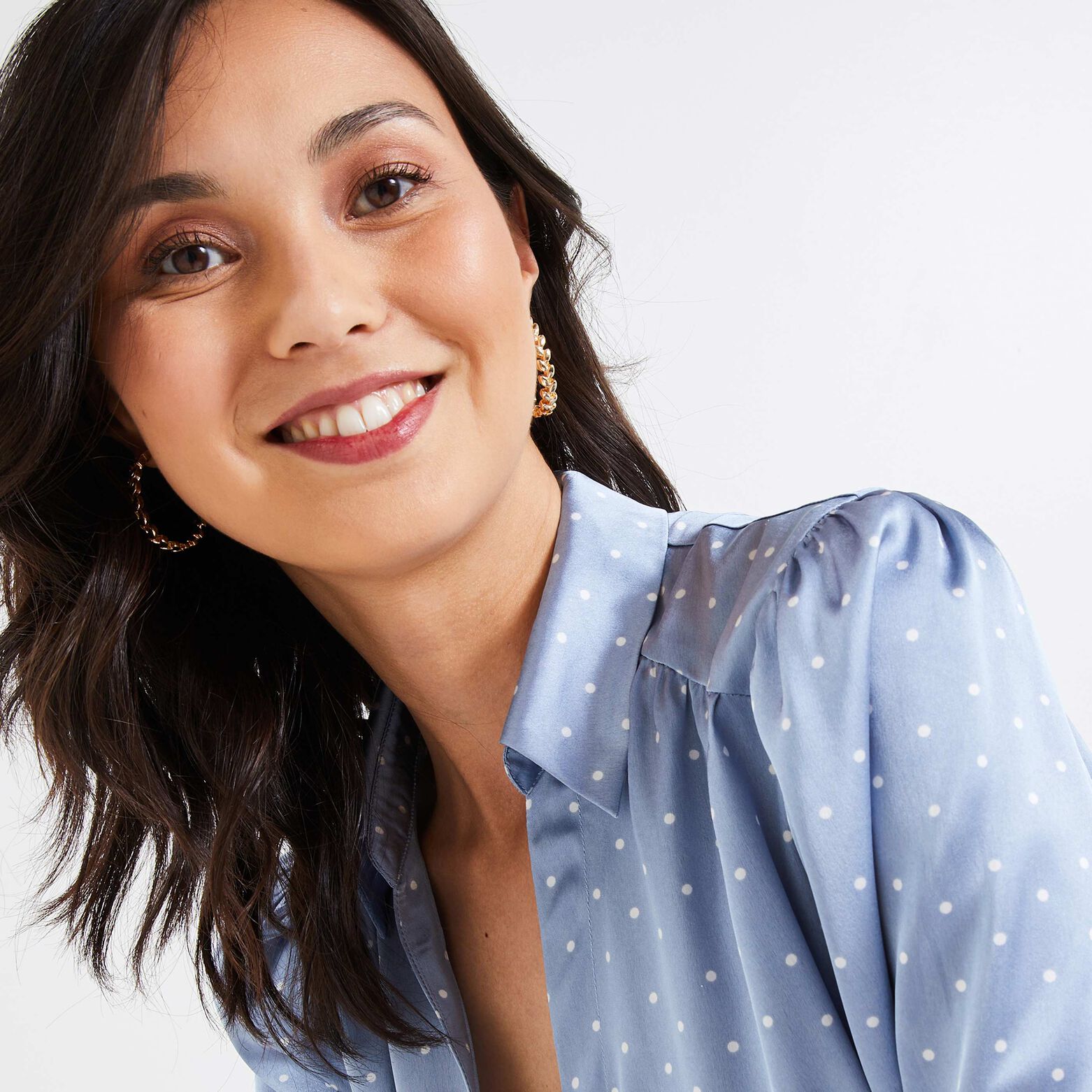 Chemise satinée à manches longues