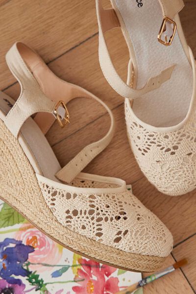 Sandales compensées femme