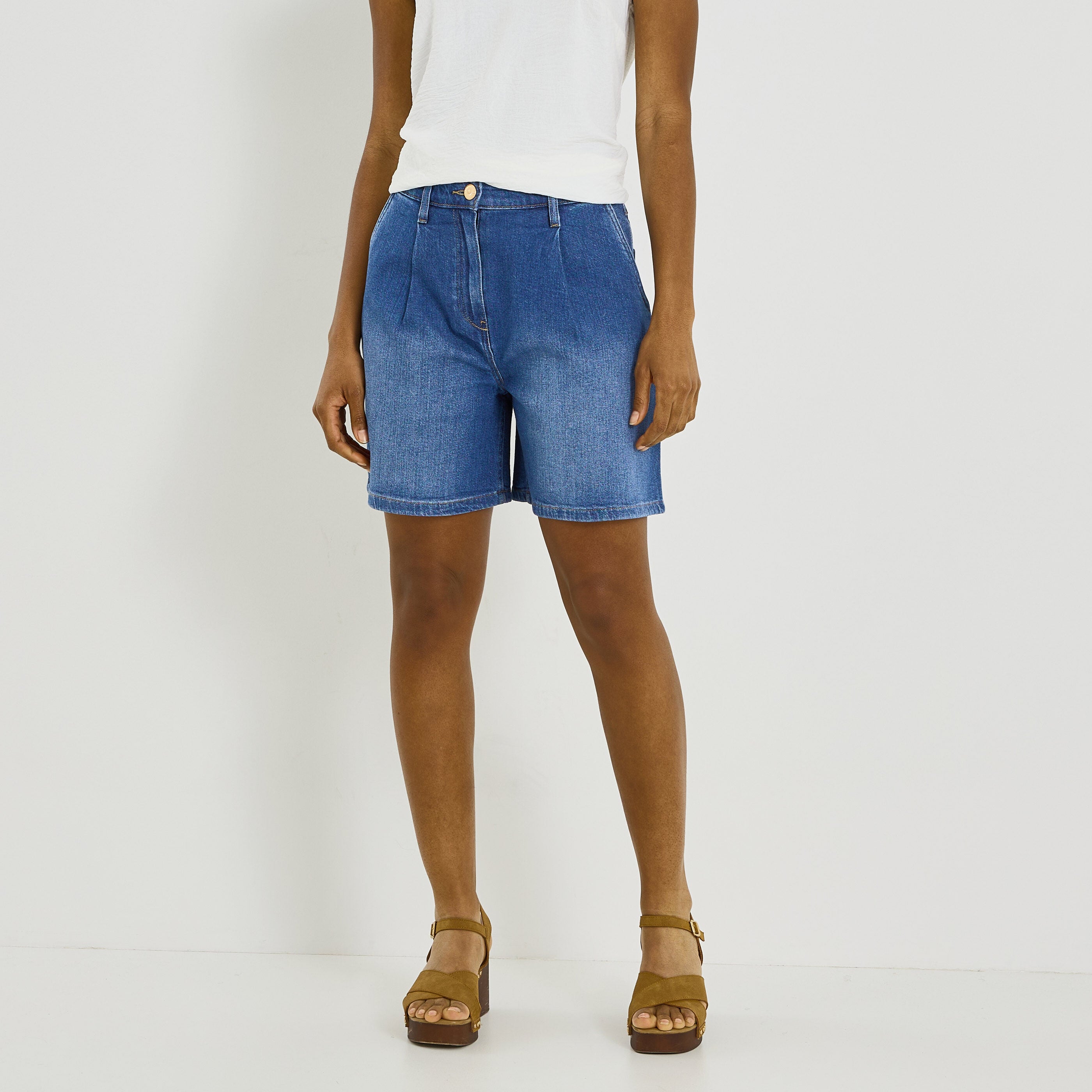 Short &eacute;vas&eacute; taille haute femme