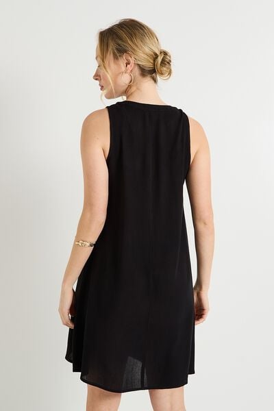 Robe courte en crépon femme