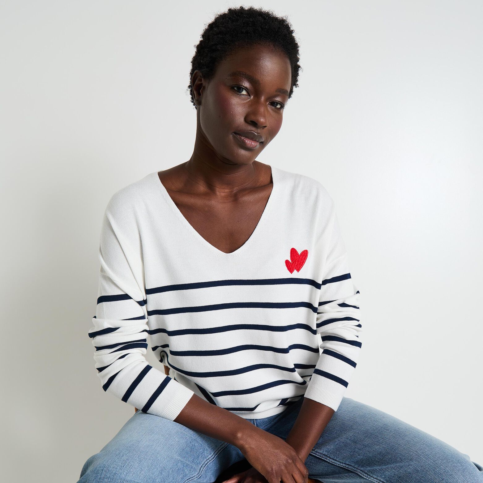 Pull col V femme