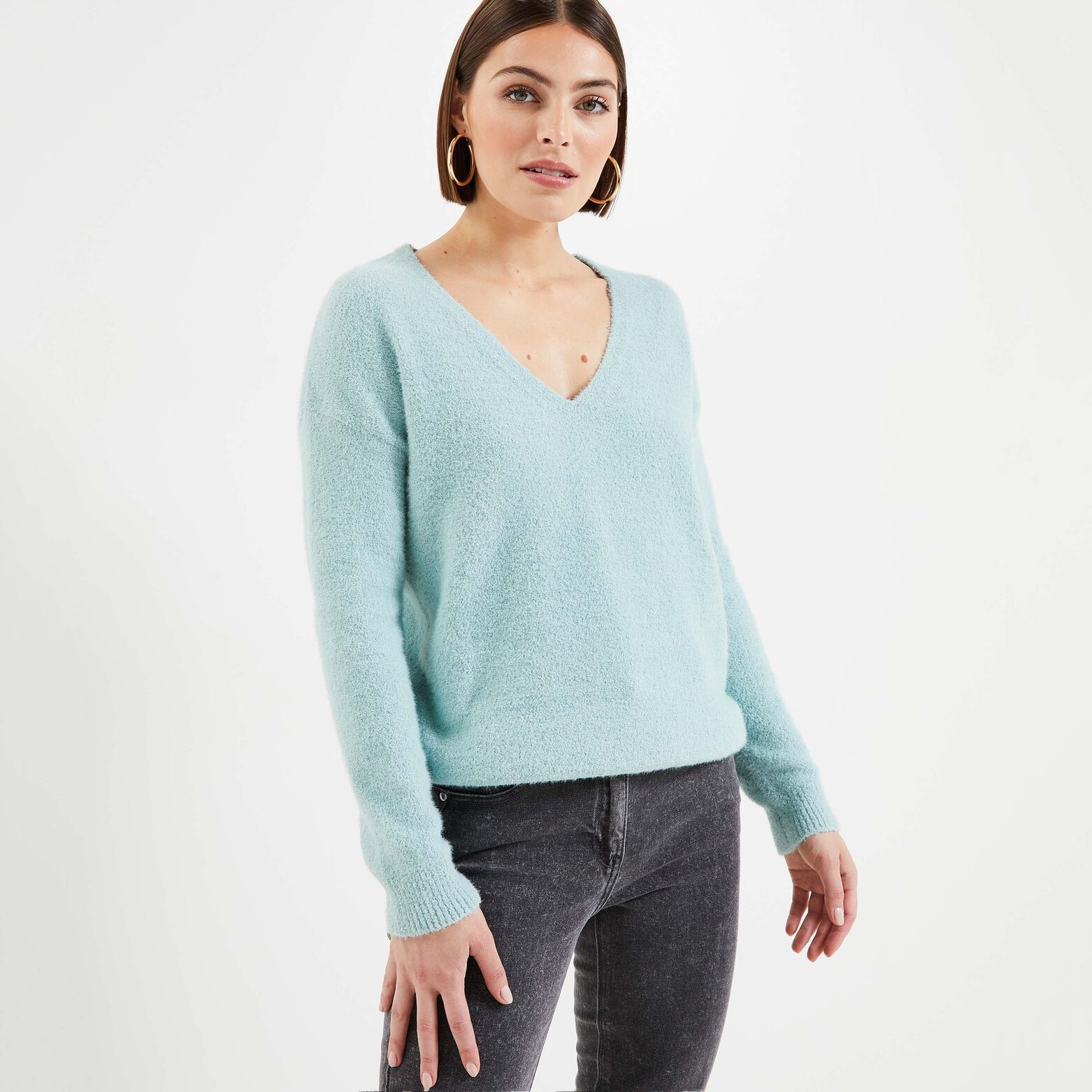 Pull fluffy col V femme